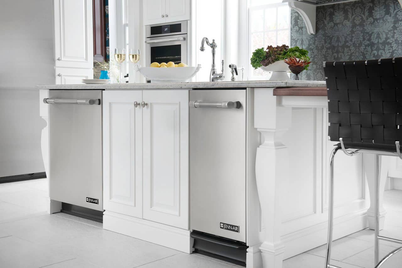 Alt View 13. JennAir - 15" Built-in Trash Compactor - Custom Panel Ready.