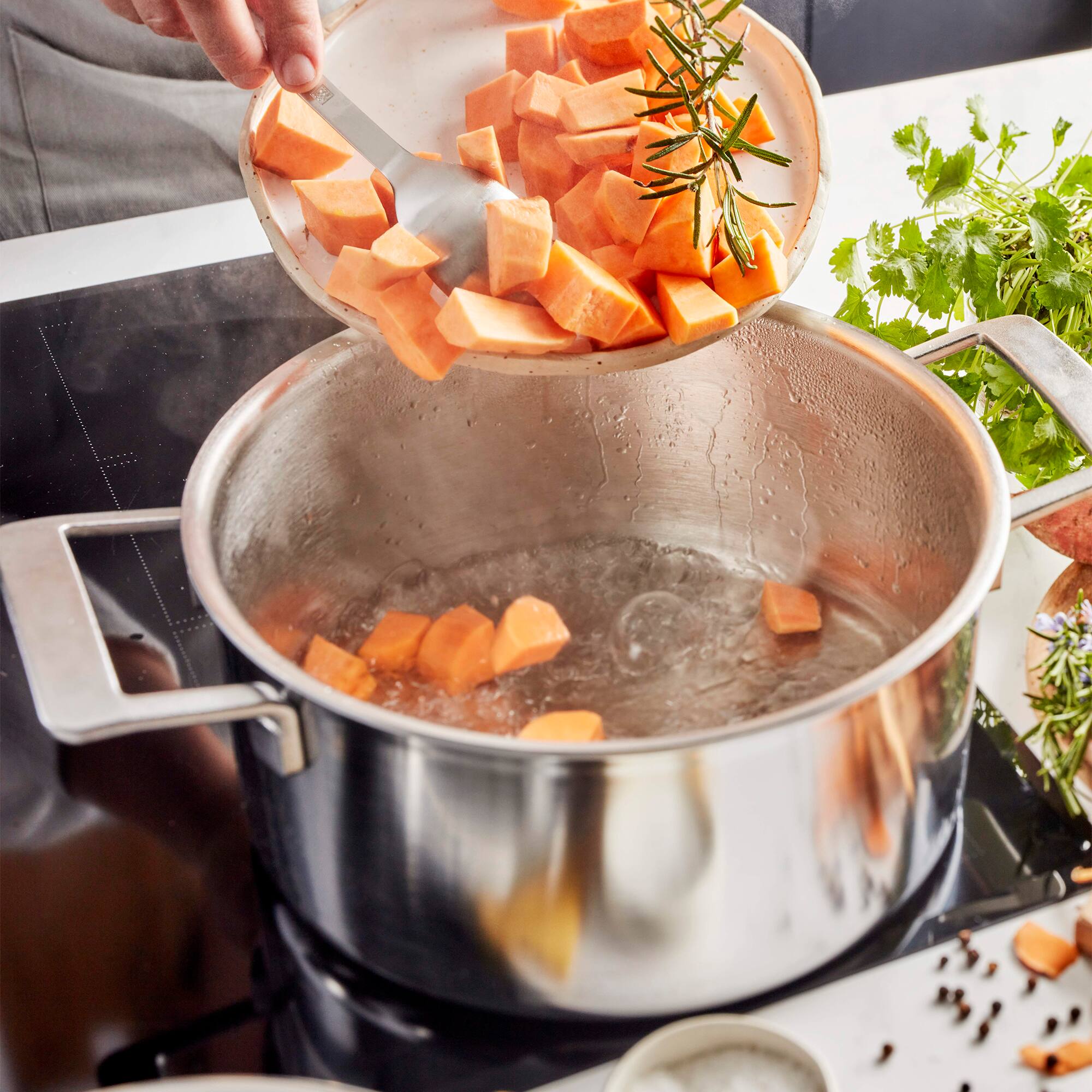 Alt View 5. Demeyere - Demeyere Industry 5-Ply 5.5-qt Stainless Steel Dutch Oven - Stainless Steel.