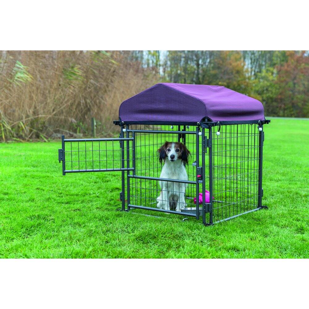 Left. TRIXIE - Deluxe Outdoor Dog Kennel - Black/Burgundy.