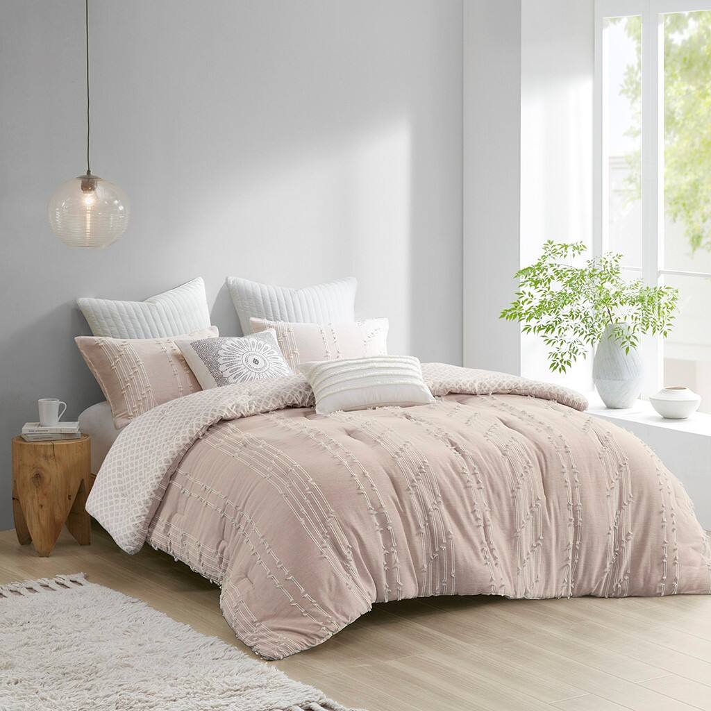 Alt View 3. Gracie Mills - Gracie Mills Trujillo 3-Piece Embroidered Stripes Cotton Jacquard Comforter Set - Blush.