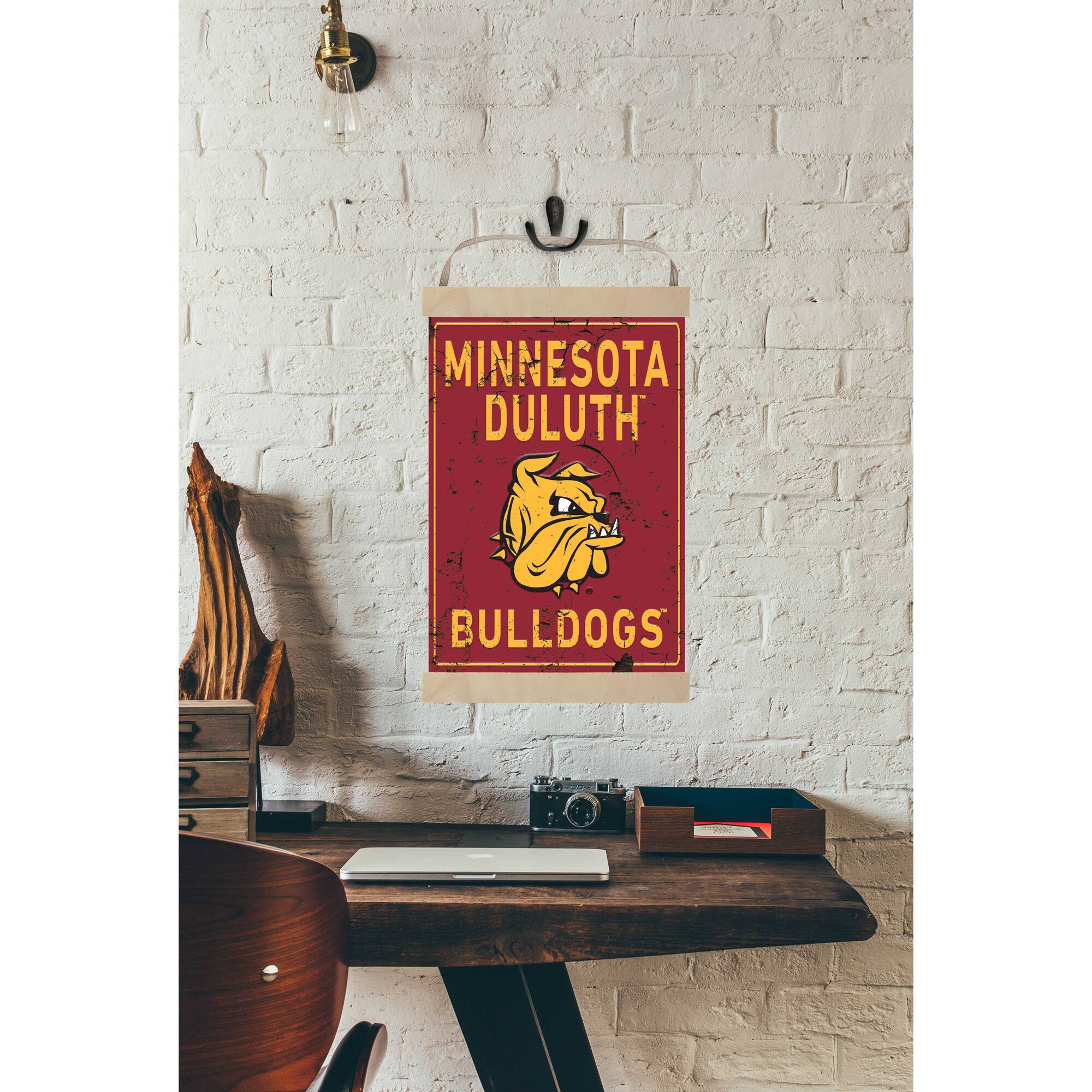 MINNESOTA DULUTH BULLDOGS