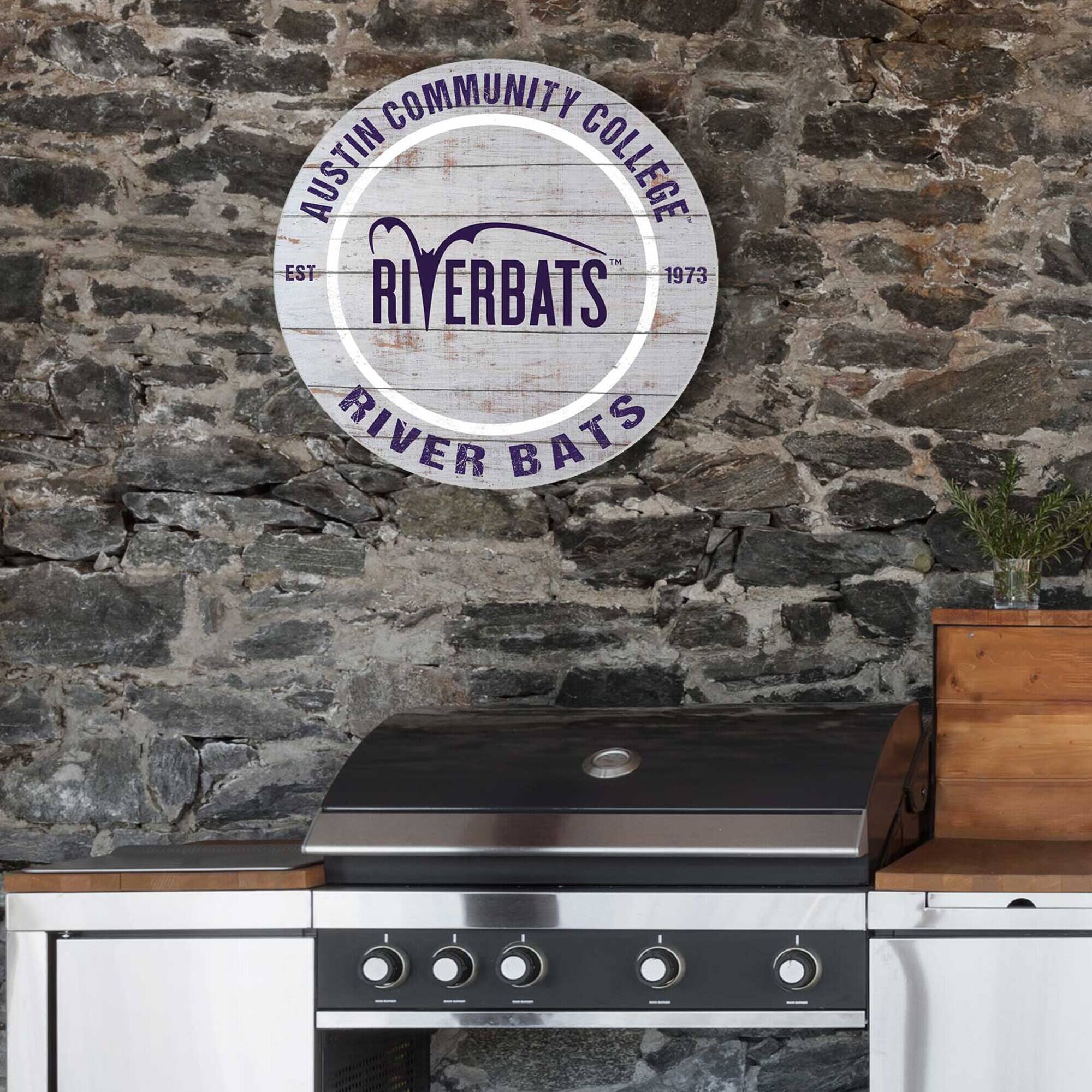 AUSTIN COMMUNITY COLLEGE  
EST 1973  
RIVERBATS  
RIVER BATS