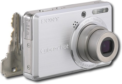 Best Buy: Sony Cyber-shot 10.1-Megapixel Digital Camera Silver DSC-S950