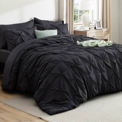 Front. FINEAK - Modern Queen Pinch Pleat Comforter Set with Sheets-7-Piece All-Season Bed in a Bag - Black.