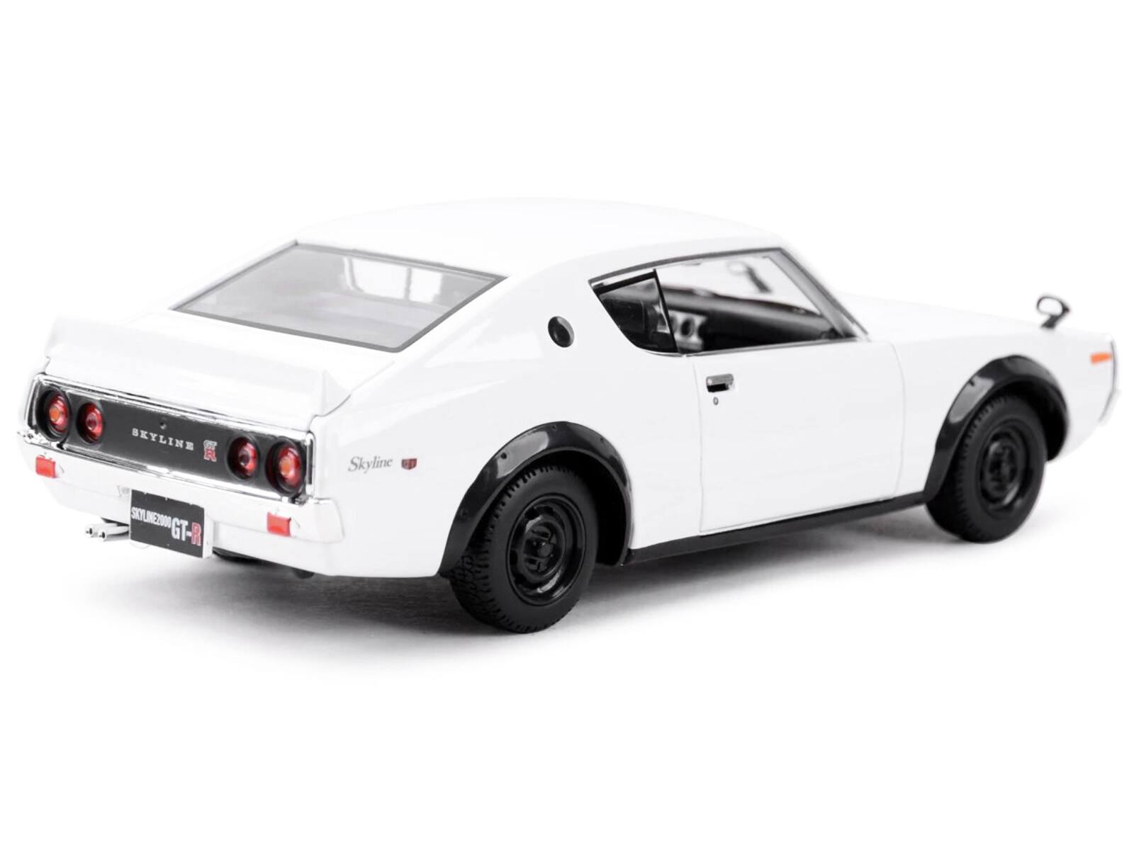 SKYLINE  
Skyline  
SKYLINE2000 GT-R