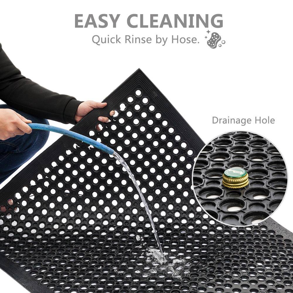 EASY CLEANING  
Quick Rinse by Hose.  

Drainage Hole