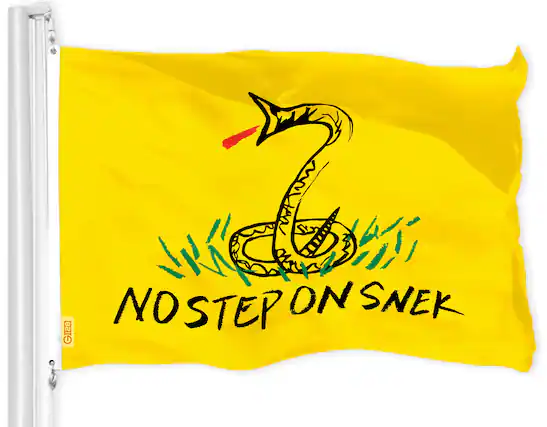 NO STEP ON SNEK