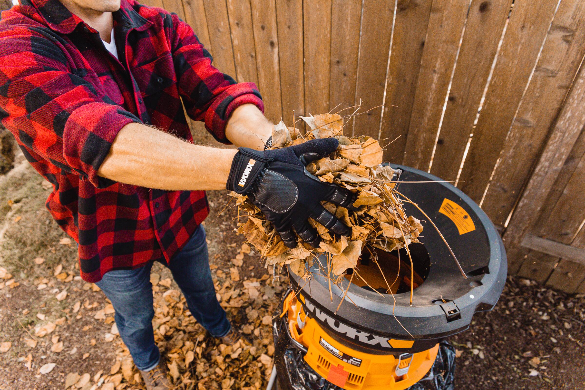 Alt View 12. WORX - 13 Amp Electric Leaf Mulcher - 53 Gallons of Leafs Per Min - 11:1 Leaf Mulching Ratio - Foldable Design for Storage - Black.