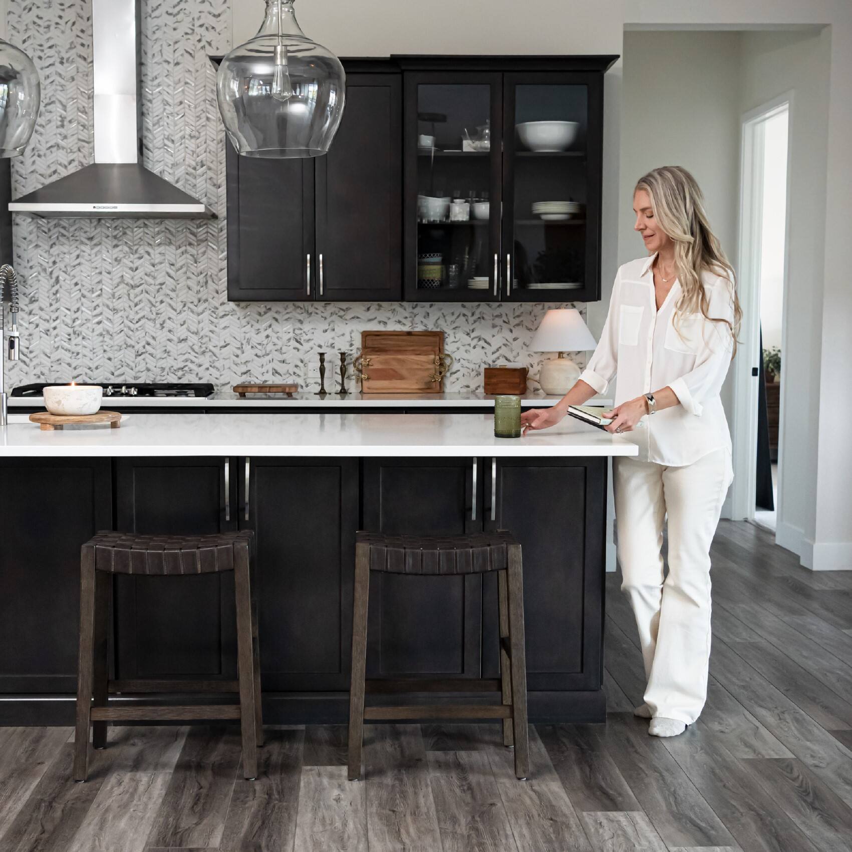 Left. Maven Lane - 26" Emerson Counter Stool In Weathered Brown Wood Finish With  Vegan Leather - Weathered Brown.