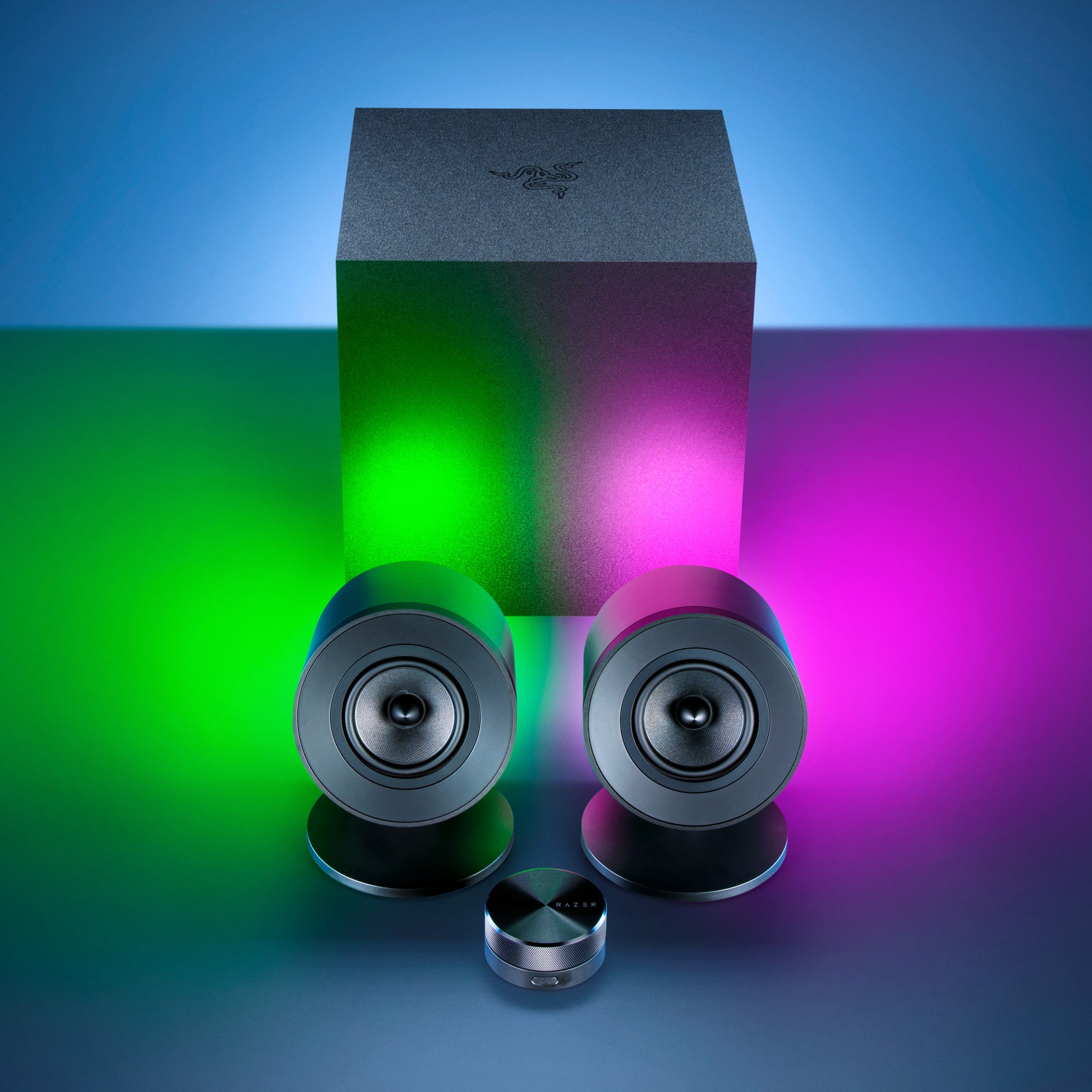 Alt View 15. Razer - Nommo V2 Pro Full-Range 2.1 Bluetooth PC Gaming Speakers with Wireless Subwoofer (4 Piece) - Black.