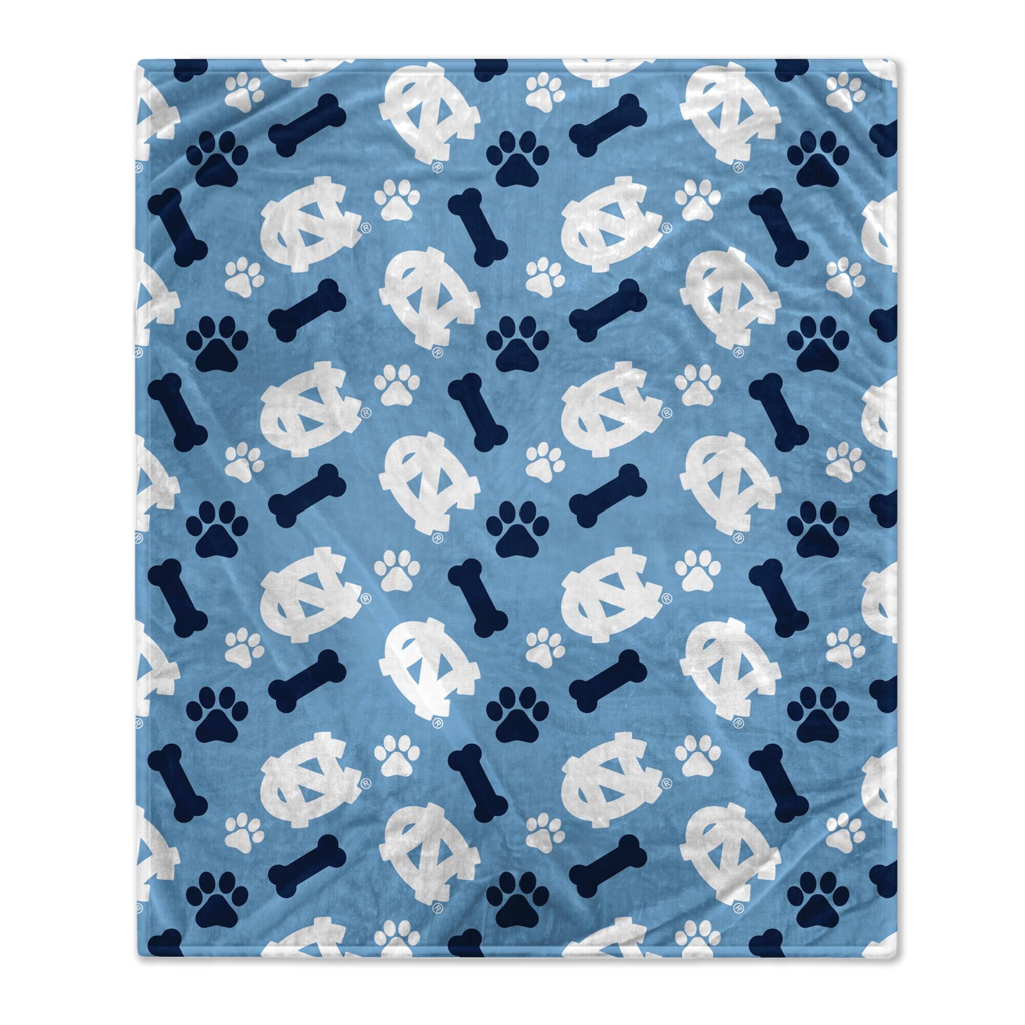 Front. Pegasus - North Carolina Tar Heels 40" x 50" Lightweight Bones Flannel Fleece Pet Blanket - Light Blue.