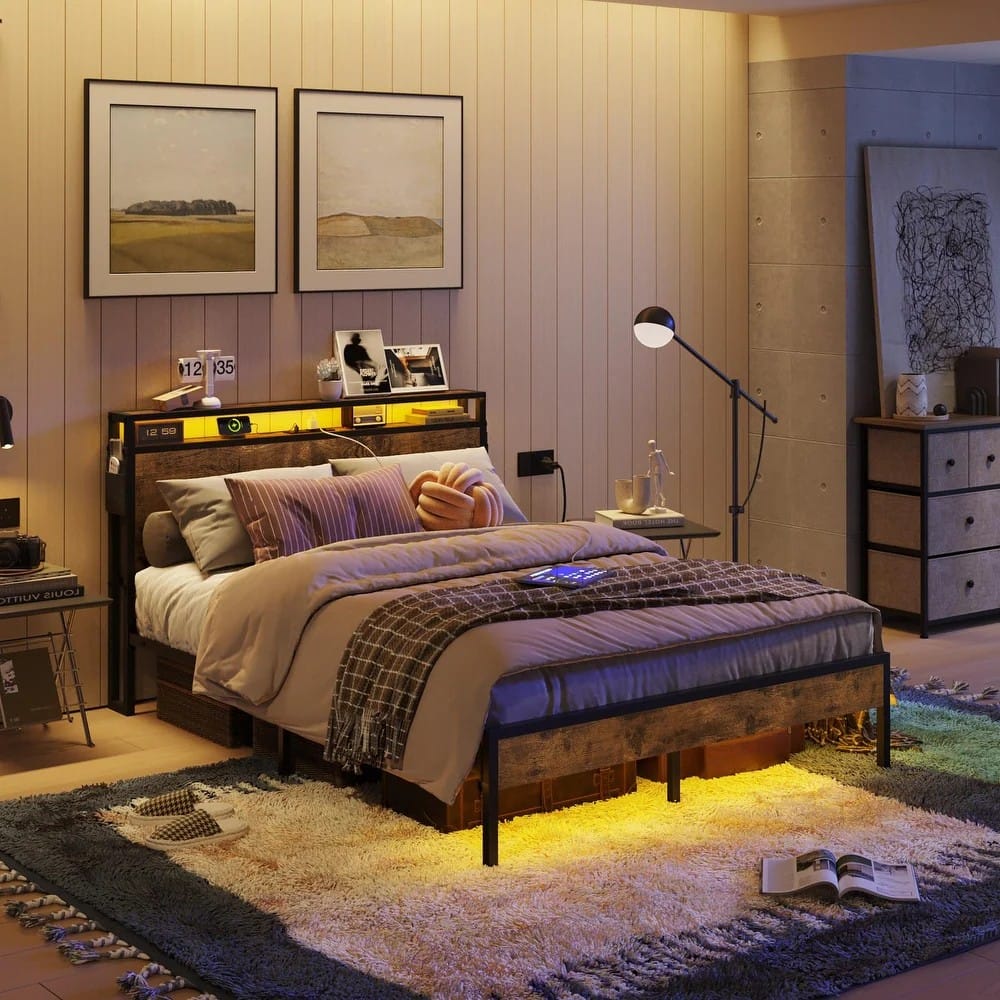 "12 135 do VUITTO LOUIS" is a phrase that is not present in the image. The image shows a bedroom with a bed, a nightstand, a lamp, and a rug. There are also two pictures on the wall, and a book is placed on the floor.