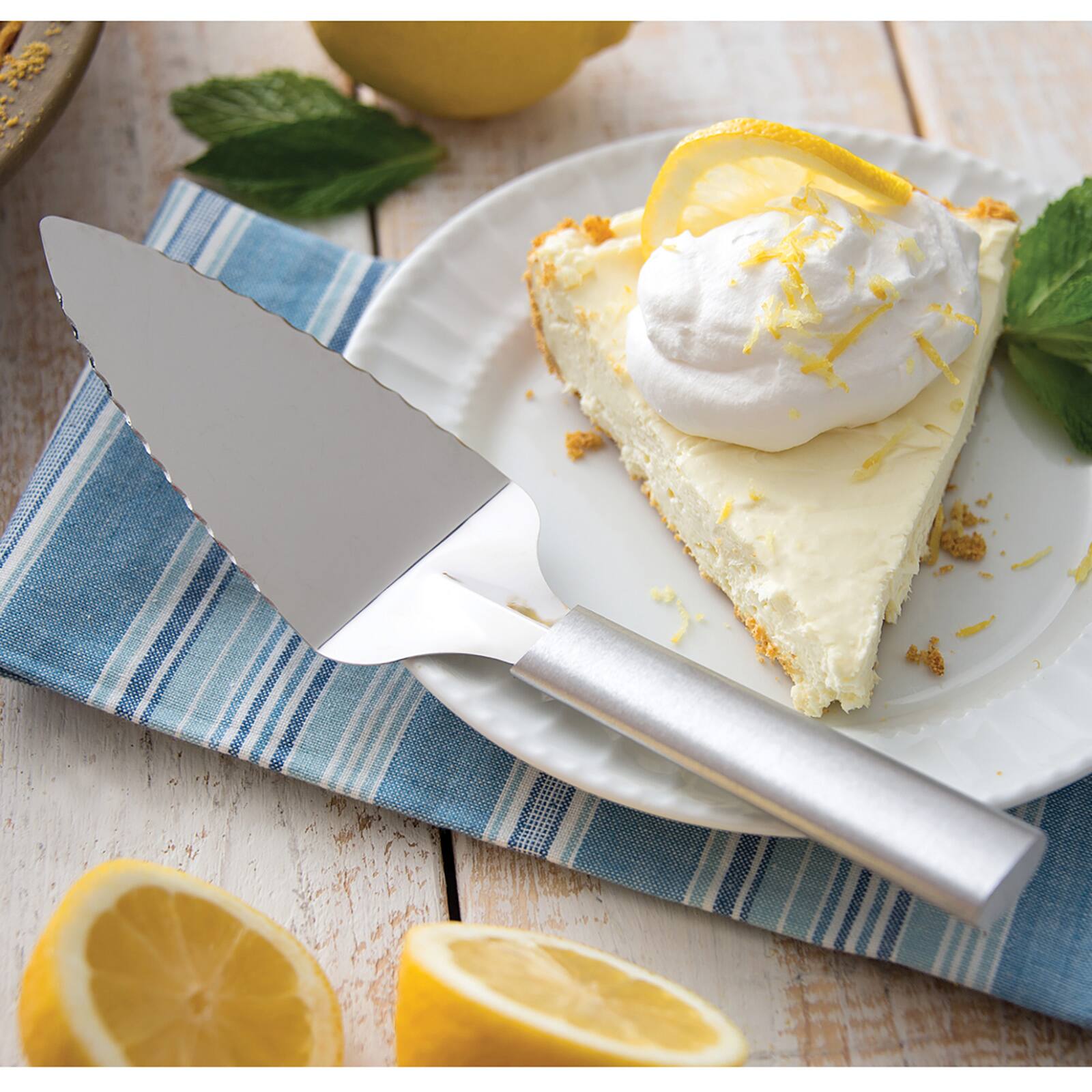 Alt View 5. Rada - 2 Piece Pie and Dessert Serving Set with Gift Box, Silver Handles - Silver.