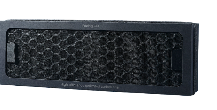 Facing Out  
High efficiency activated carbon filter