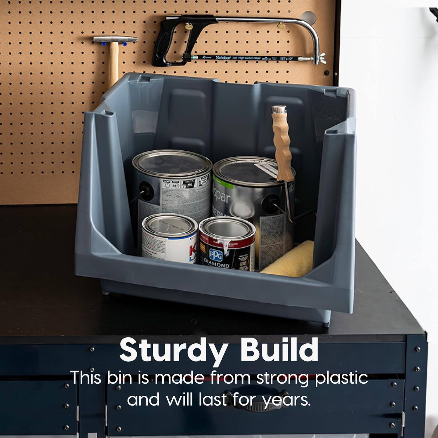 Sturdy Build  
This bin is made from strong plastic and will last for years.