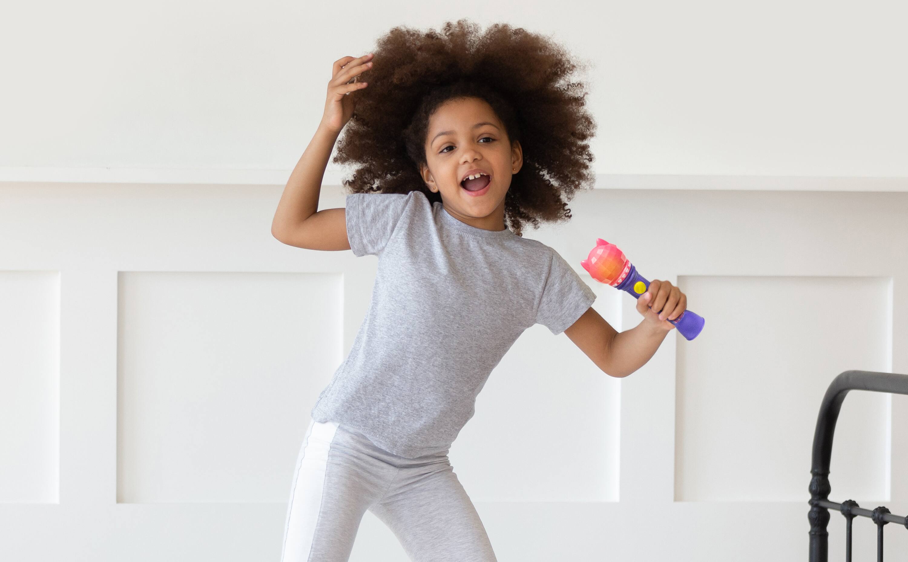 Back. eKids - eKids Gabbys Dollhouse Sing Along Karaoke Microphone for Kids.