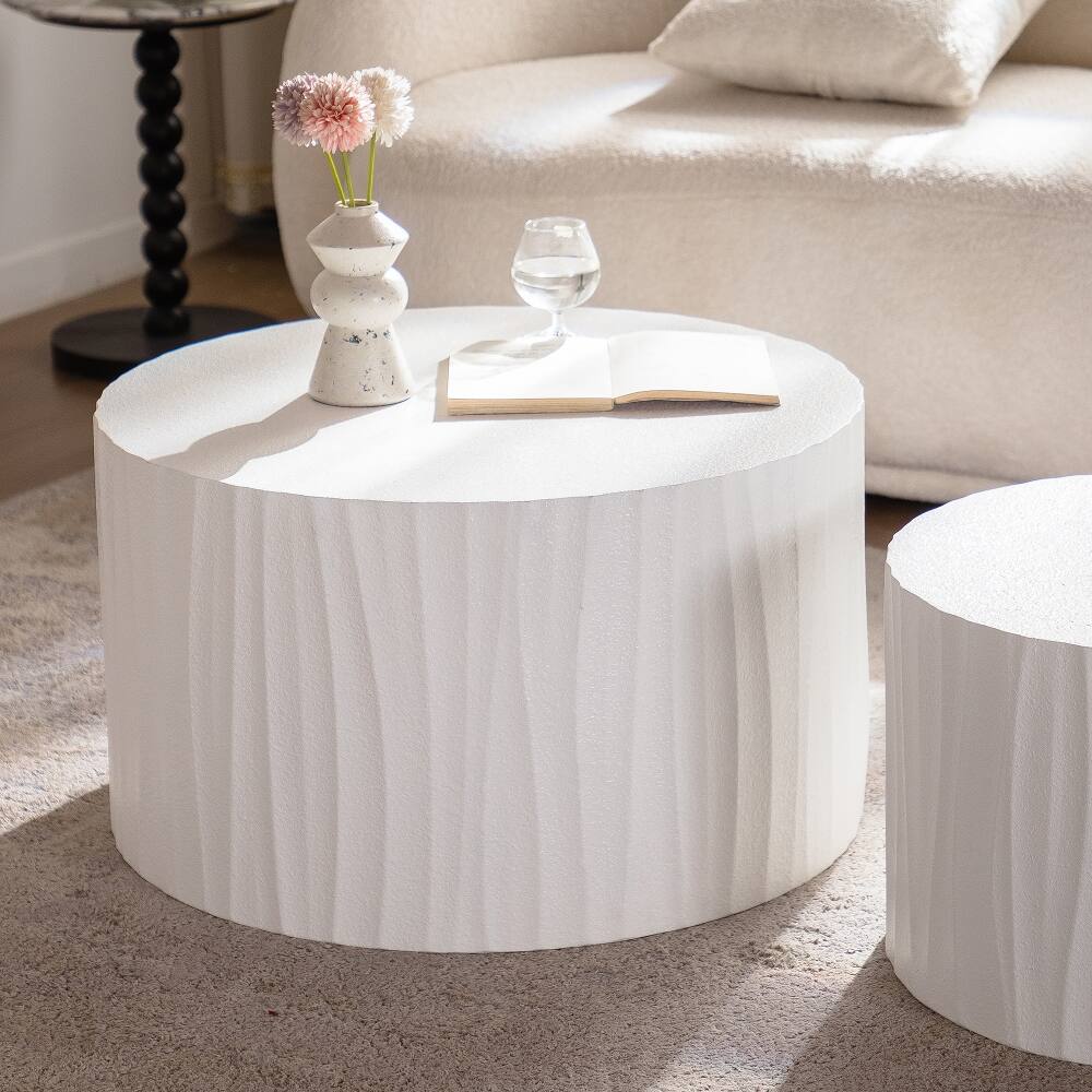 Back. Loheer - Loheer Nesting Coffee Table Set of 2 Round Wooden Modern Accent Table Fully Assembled - Natural.