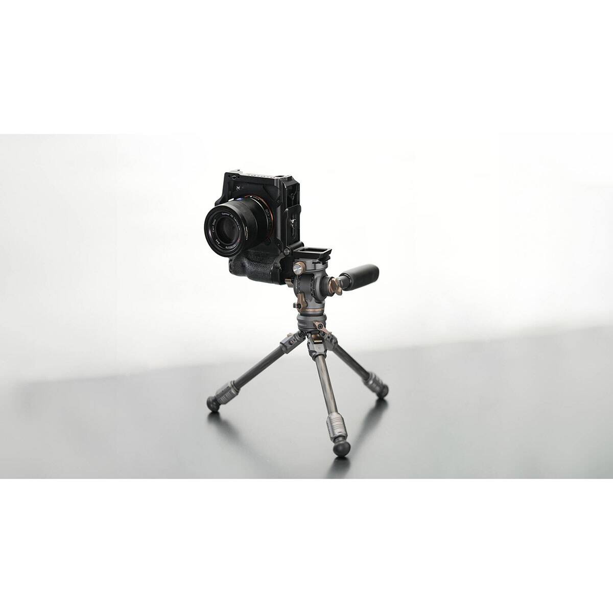 Alt View 4. Tilta - Tilta Four-Way Foldable Arca-Swiss Quick Release Baseplate, Black.