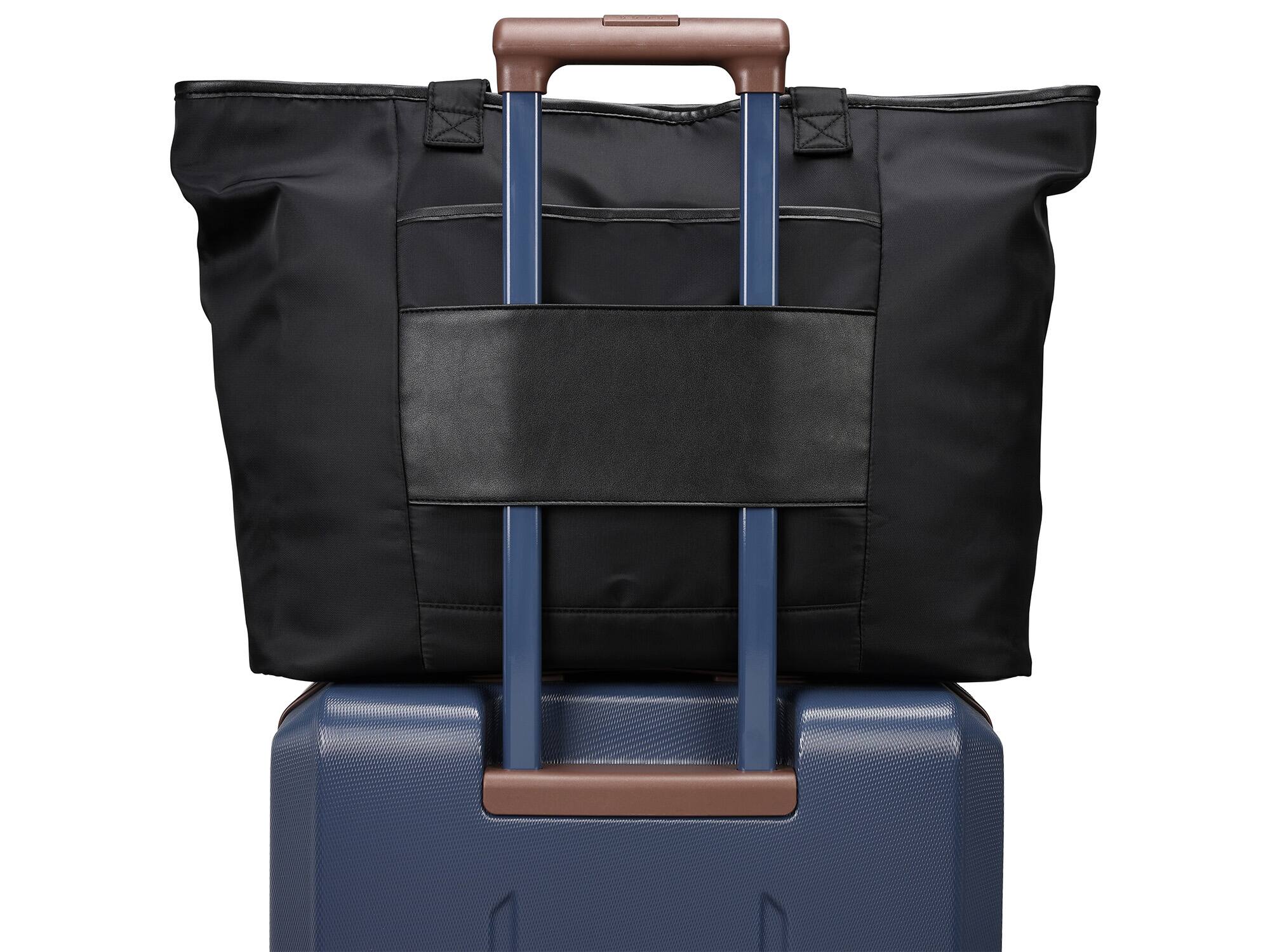 Angle. Elle - ELLE Rendezvous 38L Twill Weekender Duffel Bag | Black - Black.