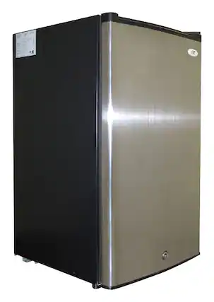 Front. SPT - 3.0 Cu. Ft. Upright Freezer - Stainless steel.