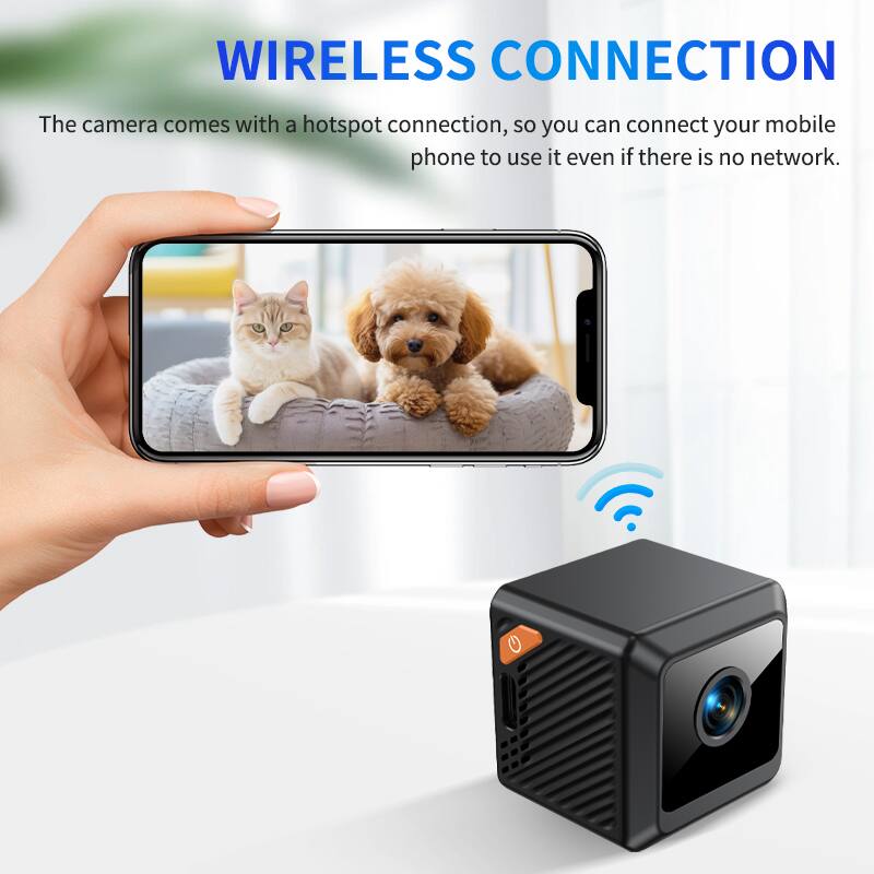 WIRELESS CONNECTION

The camera comes with a hotspot connection, so you can connect your mobile phone to use it even if there is no network.