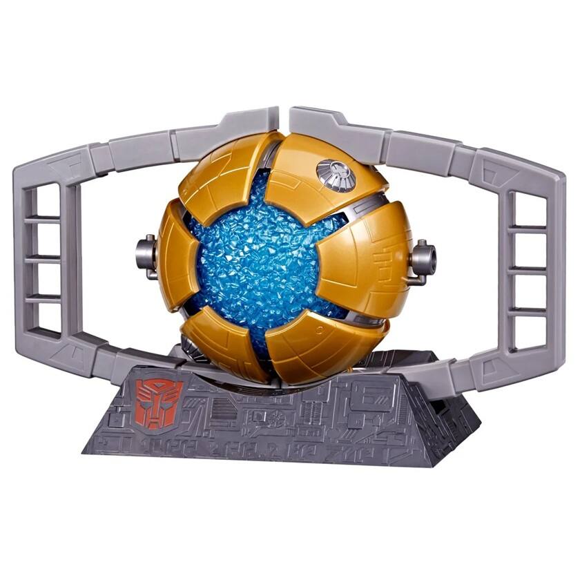Alt View 6. Hasbro - The Transformers: The Movie - Studio Series - The Matrix of Leadership   - COLLECTIBLES - Multicolor.