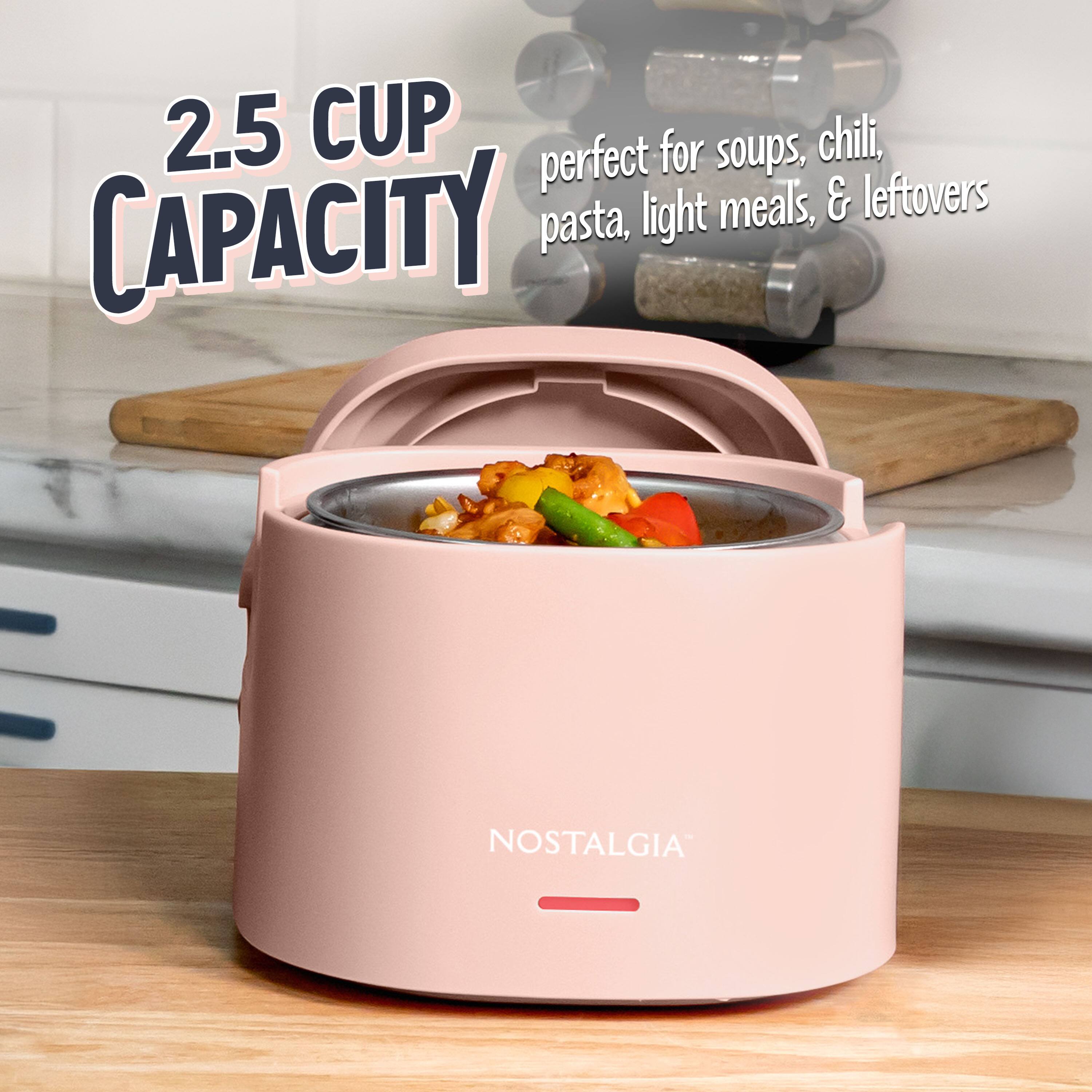 2.5 CUP CAPACITY  
perfect for soups, chili, pasta, light meals, & leftovers  
NOSTALGIA
