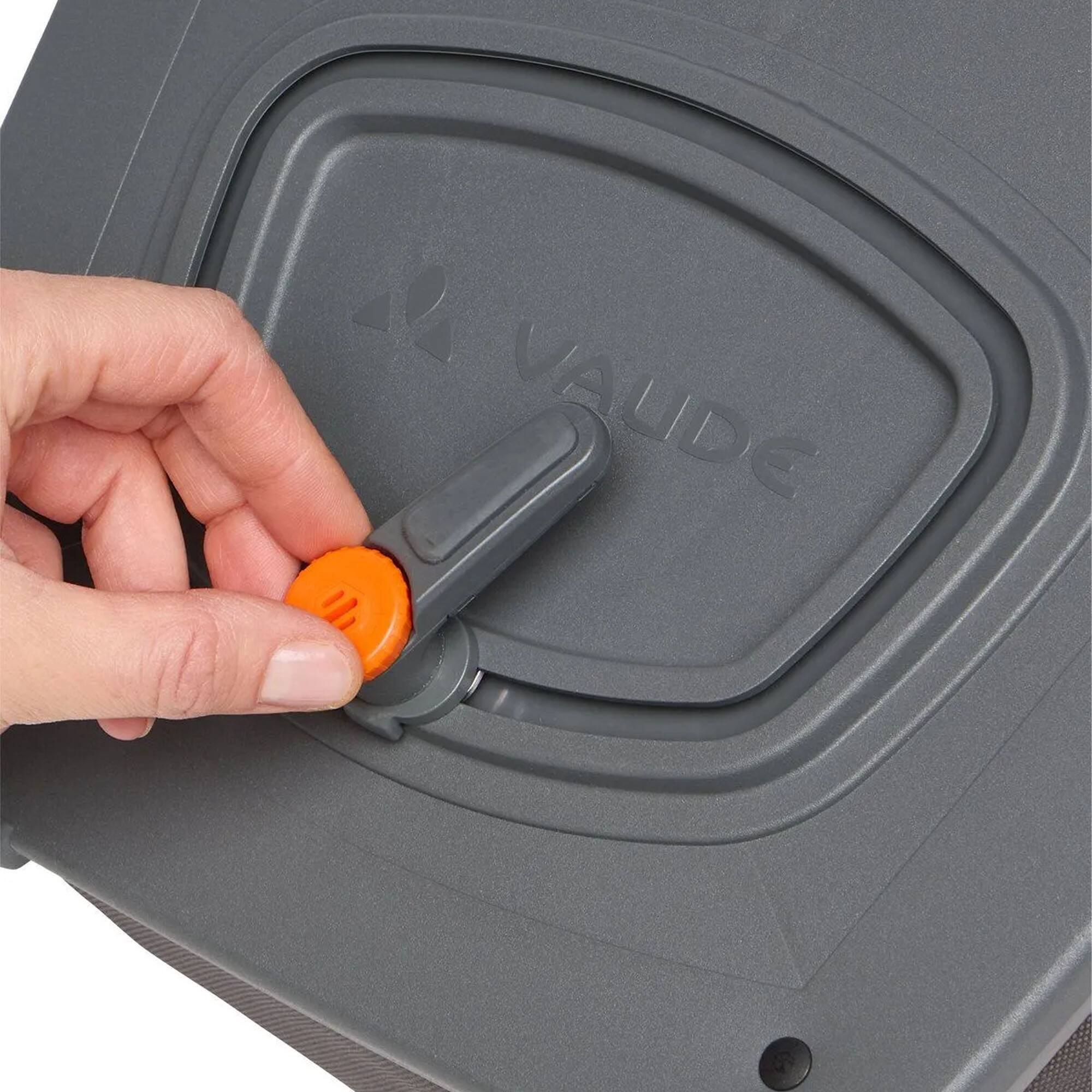 Alt View 5. VAUDE - Vaude Aqua Back Rear Bike Bags - Red - Red.