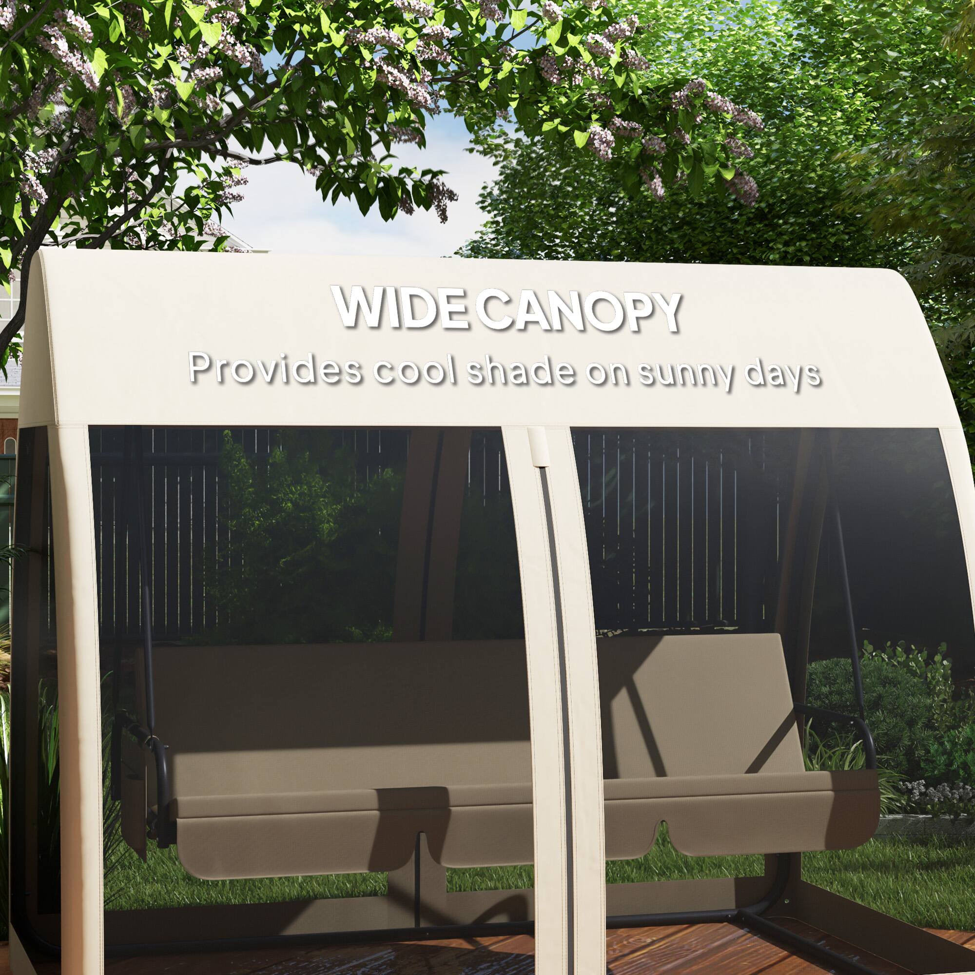 WIDE CANOPY  
Provides cool shade on sunny days