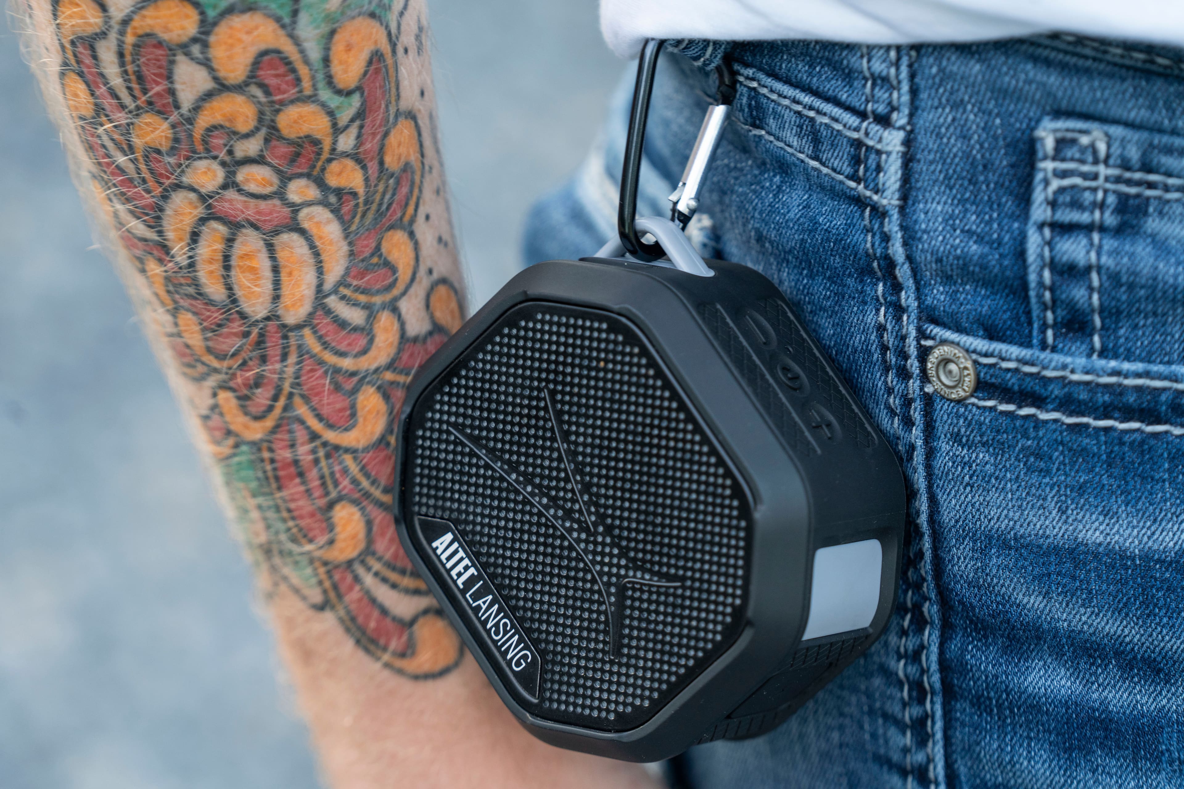 Altec Lansing