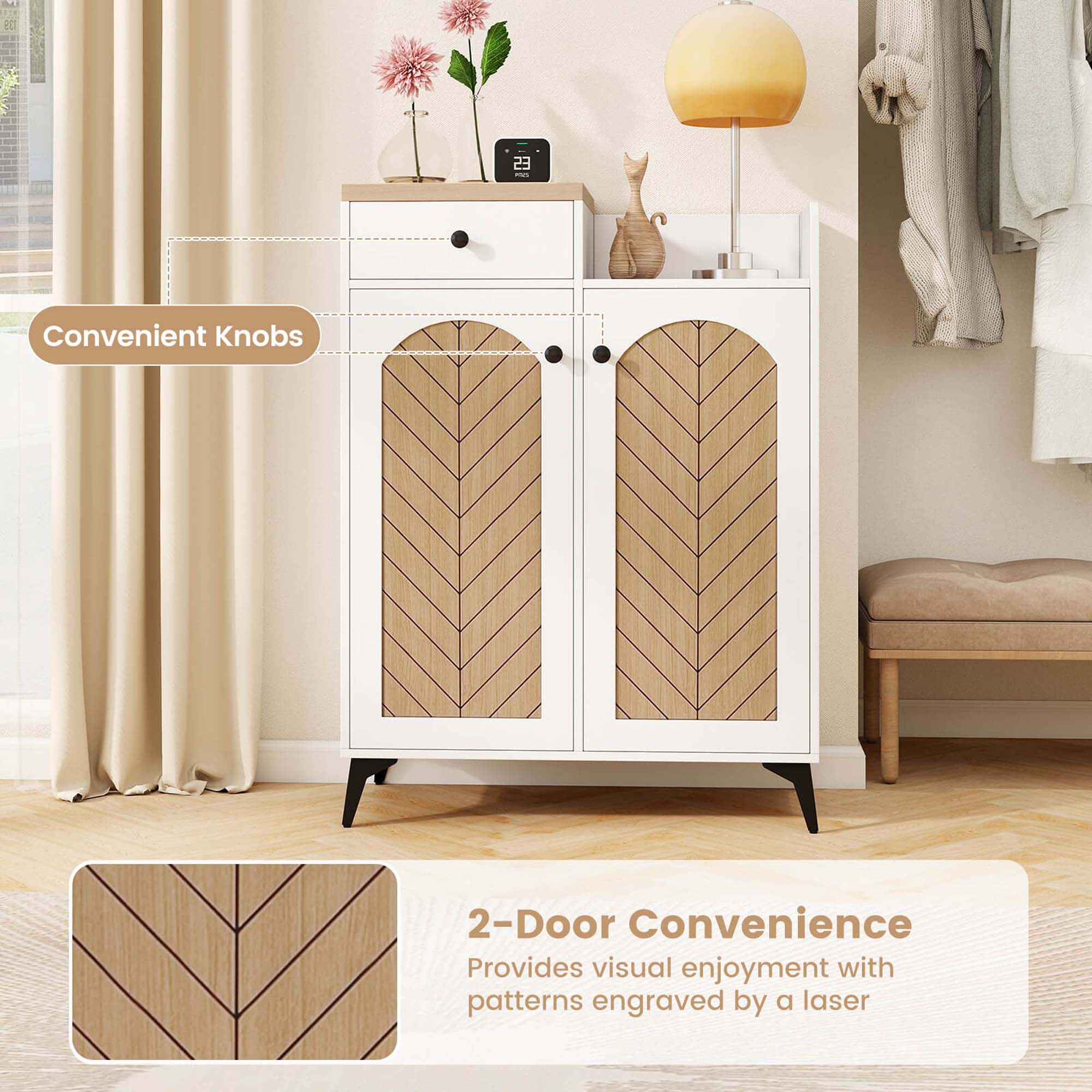 Convenient Knobs

2-Door Convenience
Provides visual enjoyment with patterns engraved by a laser