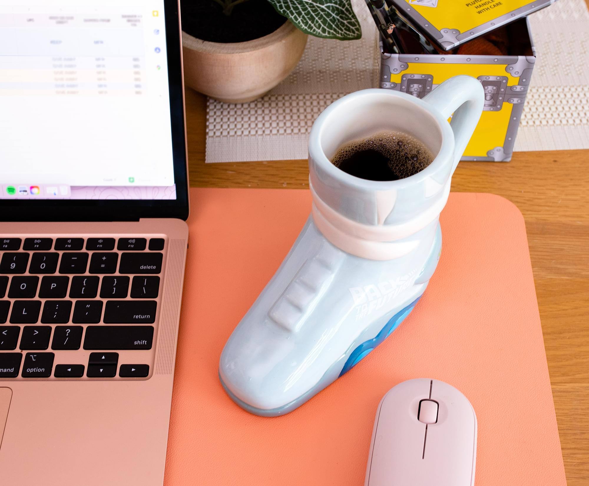 PLUTEE HANDCA D 1. I 9 < , O L - 2 / o > . P 1 ; 4 . - I ? / ( 1 A , - e + - } 1 08 delete I I return shift PACK TO 2 t A mand option - F

Corrected text:
PLUTEE HANDCA D 1. I 9 < , O L - 2 / o > . P 1 ; 4 . - I ? / ( 1 A , - e + - } 1 08 delete I I return shift PACK TO 2 t A mand option - F