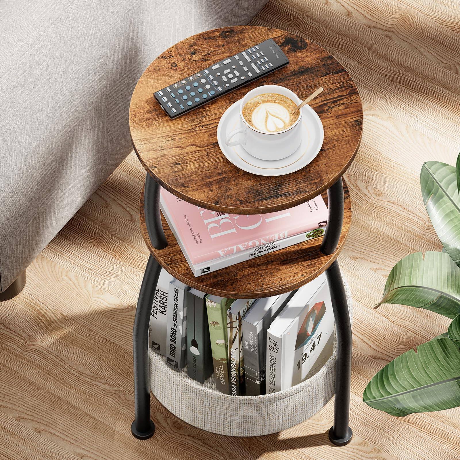 Sure, here is the corrected and grouped text from the image:

---

**KARSH FAULKES FESTIVAL**

**SEBASTIAN by SONG BIRD**

**Cuden Liben**

**BF C**

**BENGALA DNIPFYPRDO**

**TOVANO**

**PoR aA**

**M a I**

**19,47**

**19.47**

**M G ORWELL PENNYPA**

**ETAMRHOSS**

**SARA HE MET**

---

This text appears to be a mix of names, possibly titles, and other words, but without context, it's challenging to determine their exact meaning or grouping.