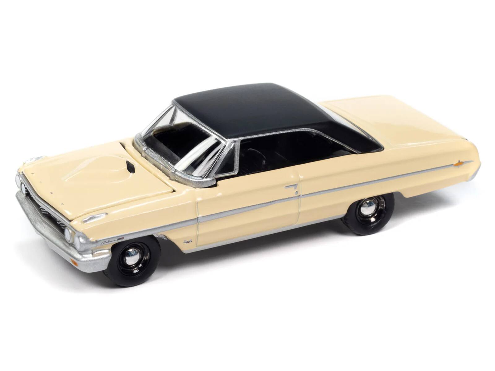 Angle. Autoworld - 1964 Ford Galaxie 500 XL Sunshine Yellow with Black Top "Vintage Muscle" Series 1/64 Diecast Model Car by Auto World - Yellow and  Black.