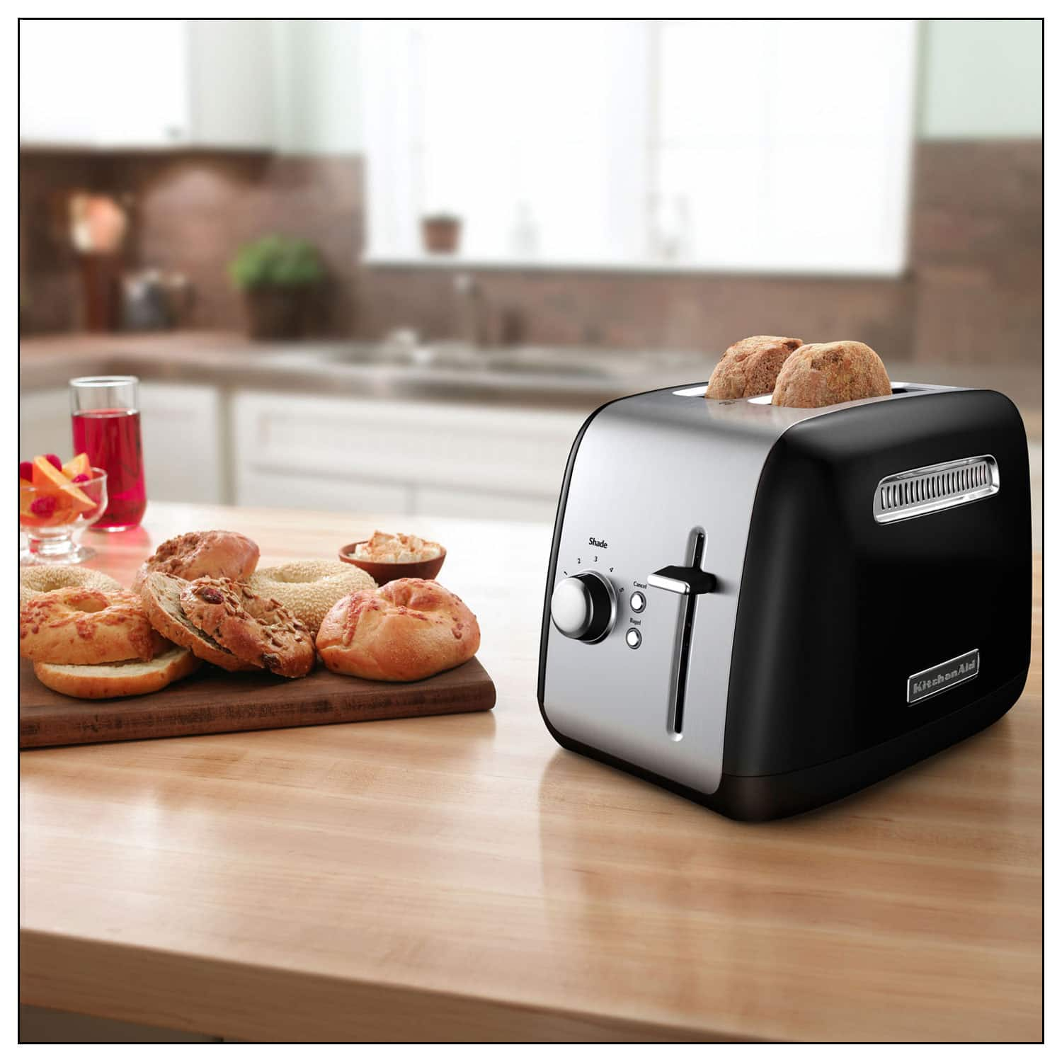 KitchenAid 2-Slice Long Slot Toaster in Onyx Black