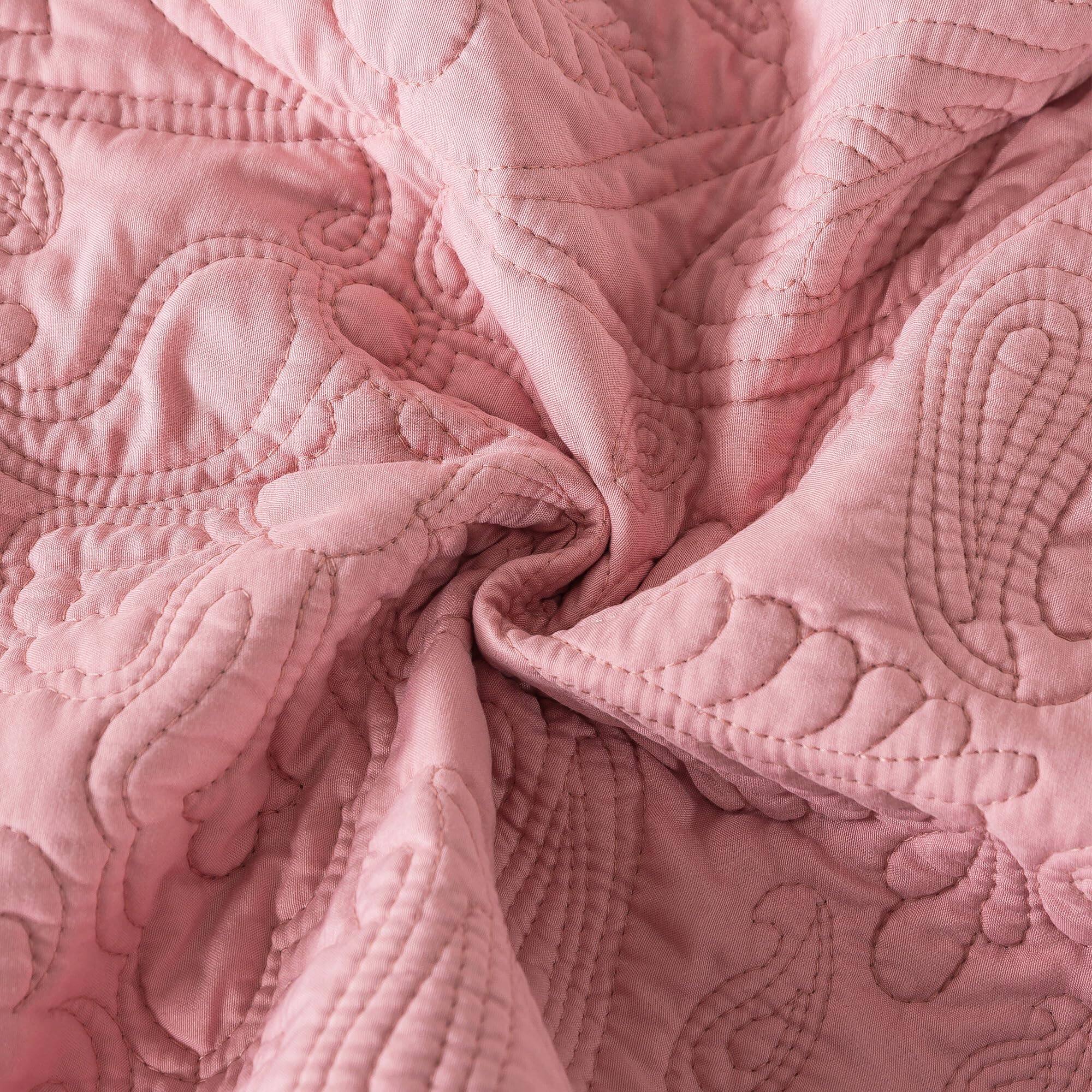 Alt View 5. Earthley Blooms - Queen Quilt Bedding Set 3 Pieces Microfiber Sets Lightweight Bedspreads Reversible Coverlets Rustic Bed - Khaki-King-106" x 96".