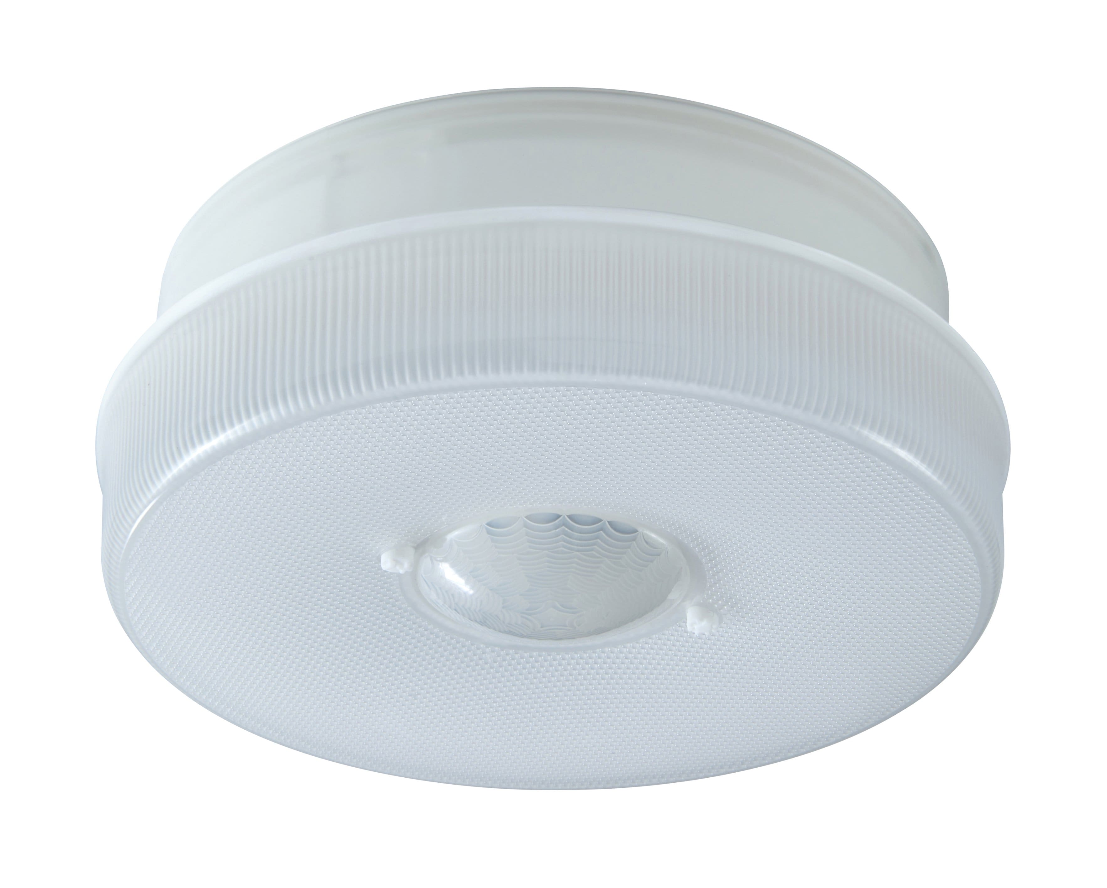 IQ America - IQA Battery Powered Motion Activated Ceiling Light 7in 1150 Lumens Indoor Outdoor Eaves Sheds Closets Attic - White