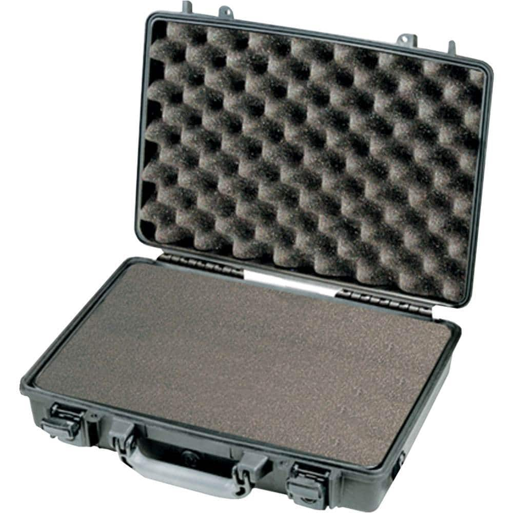 Best Buy: Pelican Protector Case 1470 Laptop Case 1470-000-110