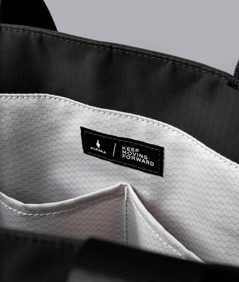 ALPAKA ALP  
KEEP MOVING FORWARD