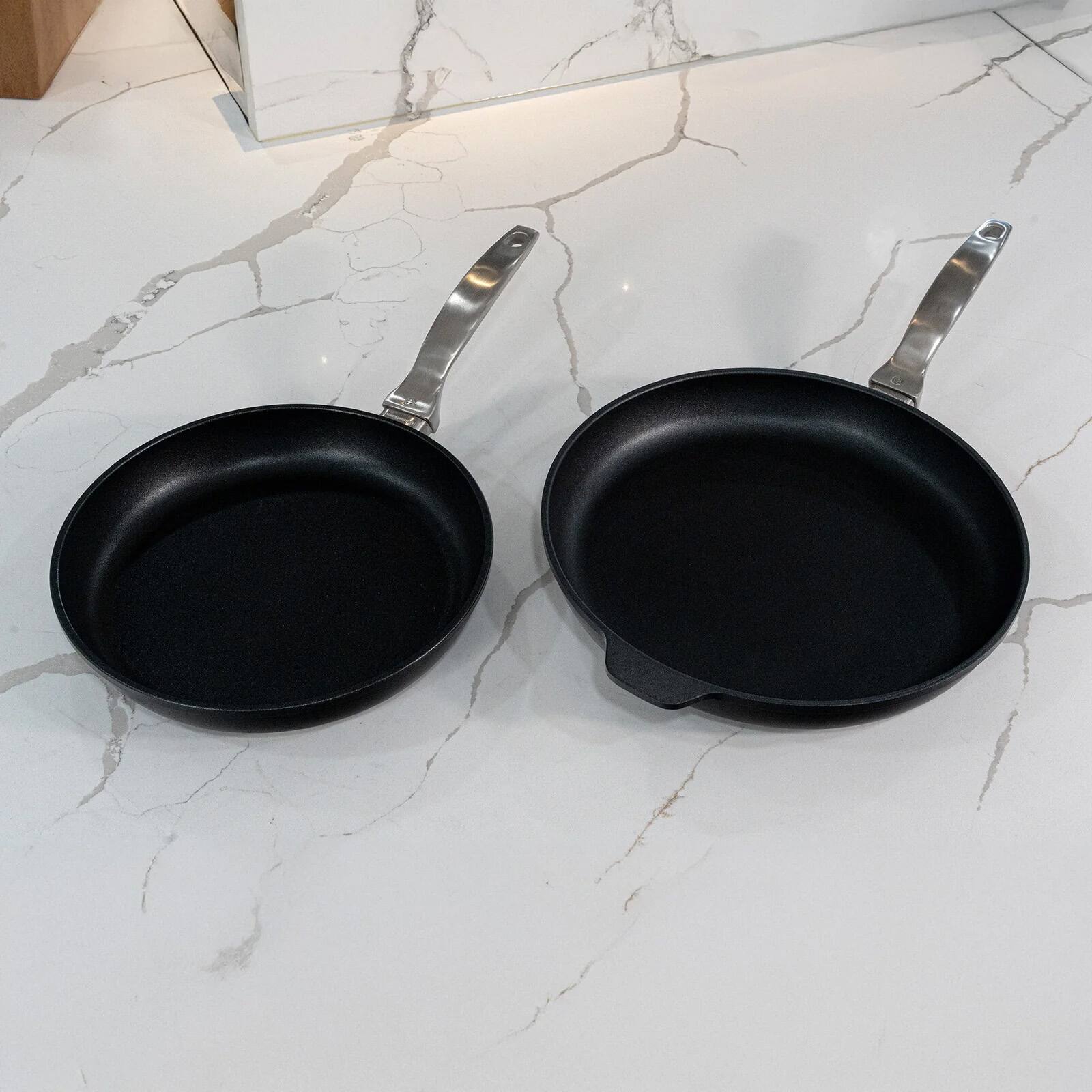 Alt View 2. Swiss Diamond - CHD Nonstick Fry Pan Duo, 9.5-Inch & 11-Inch, 2-Piece Set - Black.