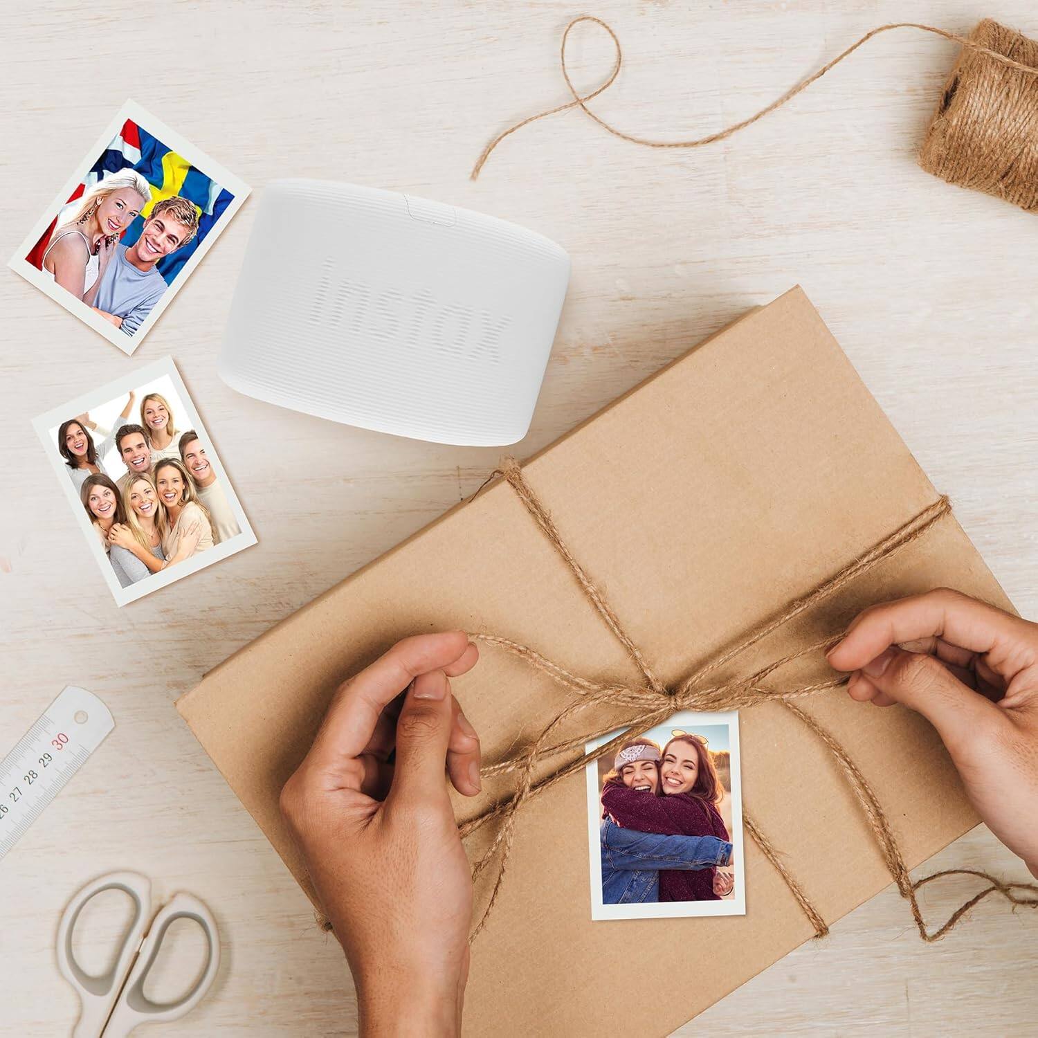 Sure, here is the corrected and grouped text:

- WW instax 30 29 6272829 28 27 %