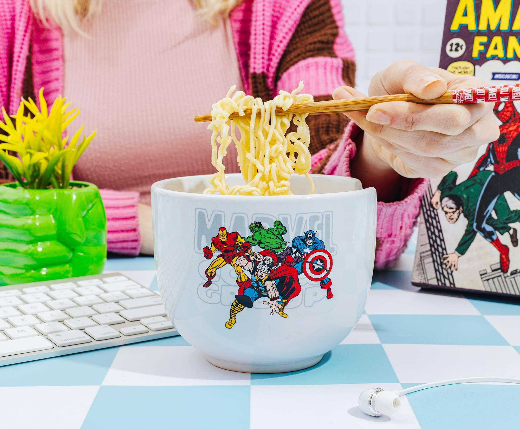 AM 12 FAN BA MOE 1 1 O W %