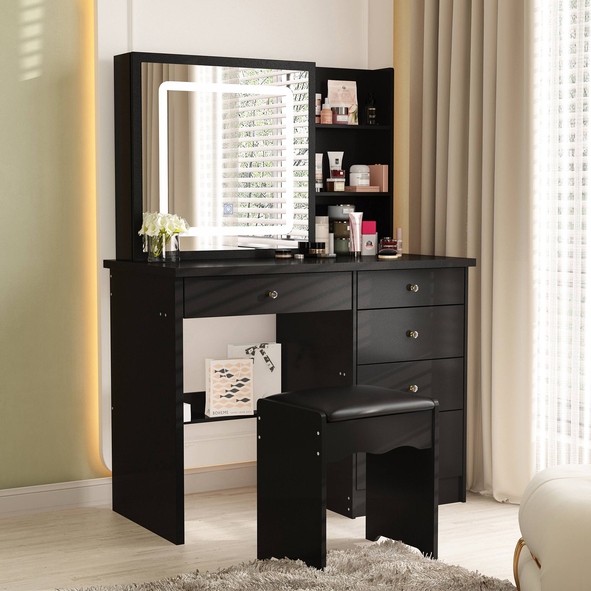 The text in the image is "FESOWERE COON." It appears to be a brand or product name, but it's not clear from the image alone.