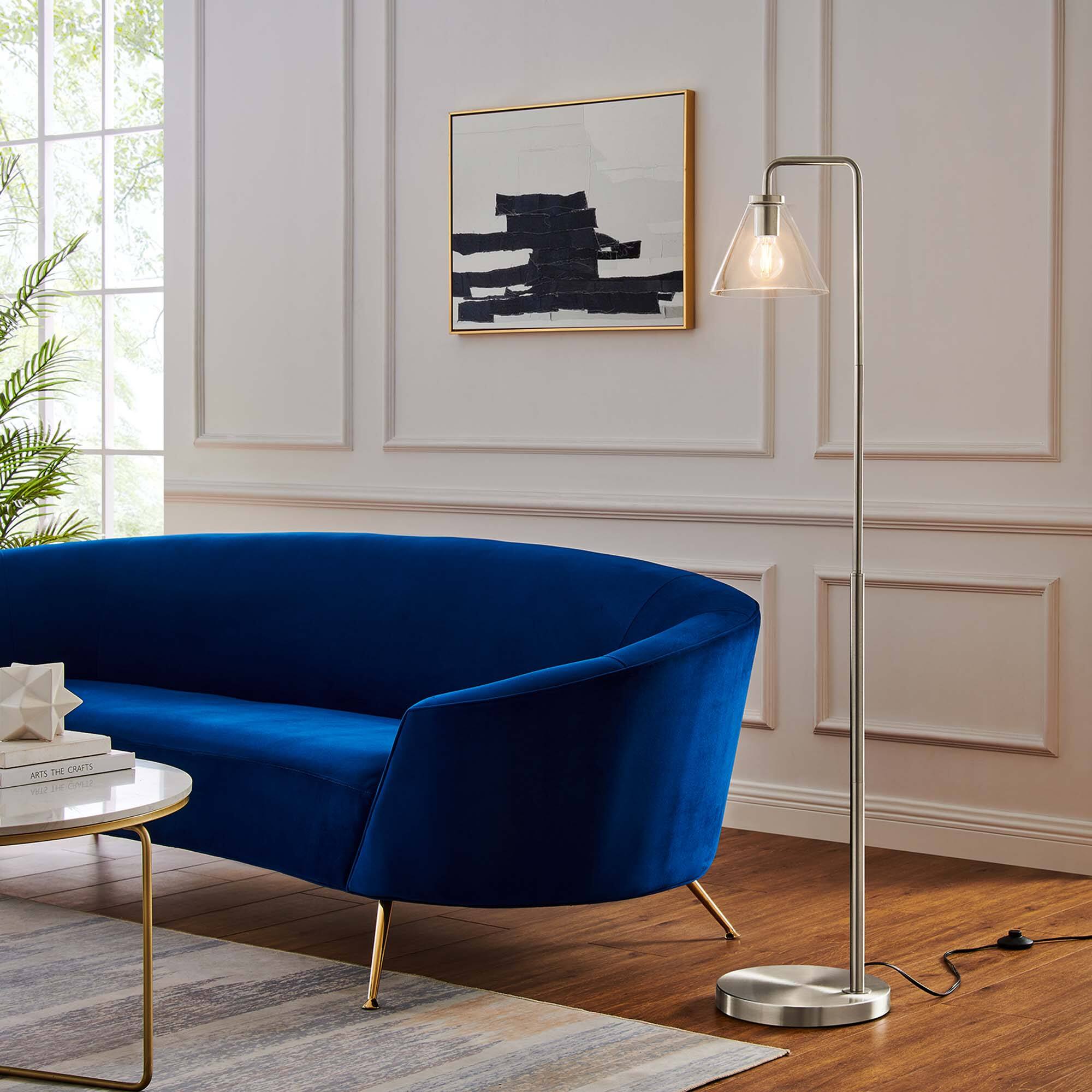 The text in the image reads:

"ARTS THE CRAFTS
WILLIAM MORRIS"