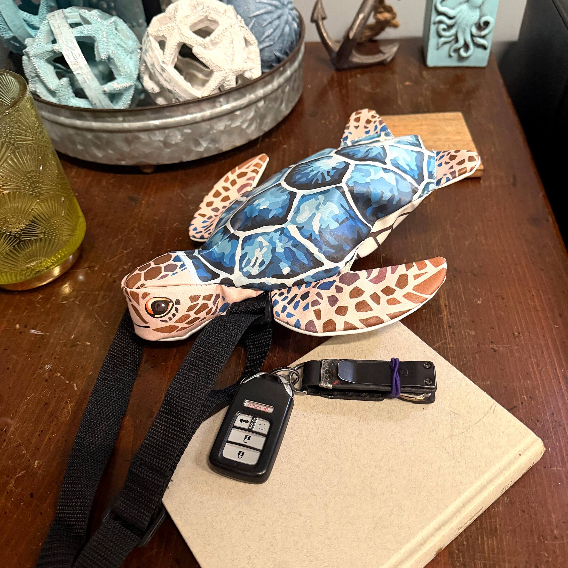 Alt View 5. Things2Die4 - Sea Turtle Crossbody Bag Blue Vinyl Adjustable Strap Women's Small Purse - Blue.
