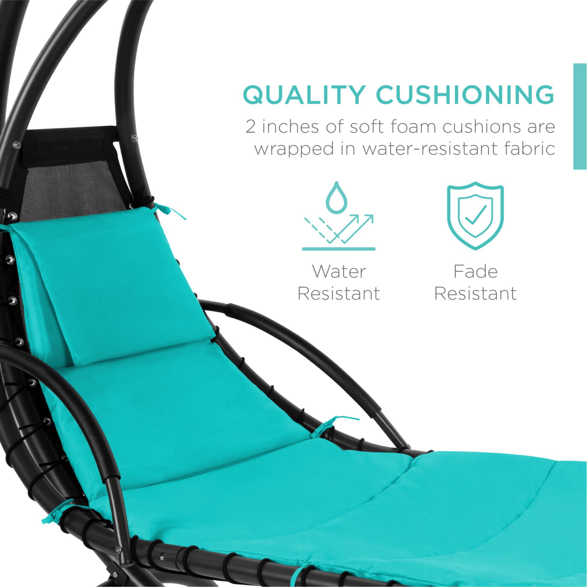 QUALITY CUSHIONING  
2 inches of soft foam cushions are wrapped in water-resistant fabric  
Water Resistant  
Fade Resistant