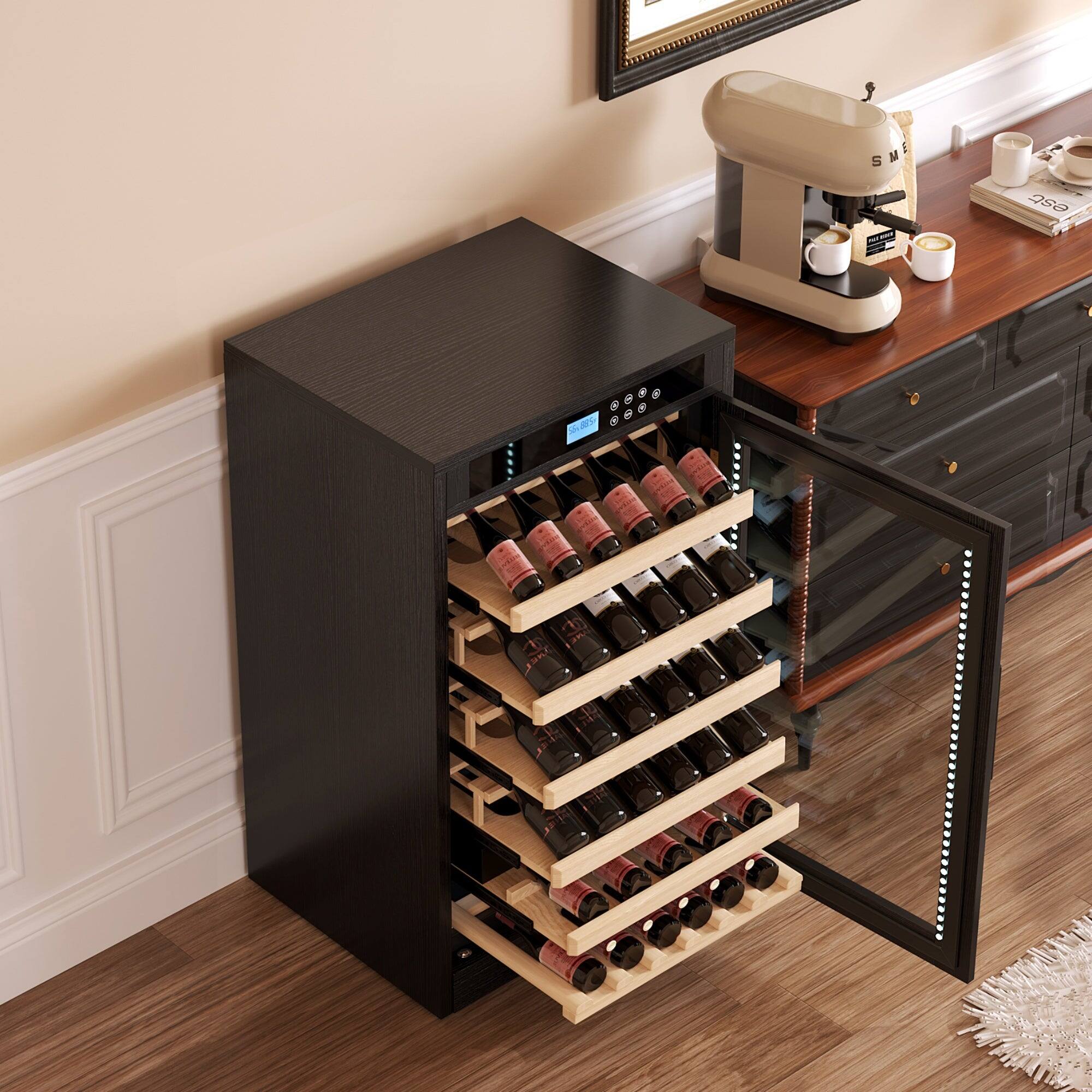 Sure, here is the corrected text:

"SMi S N est Ma"