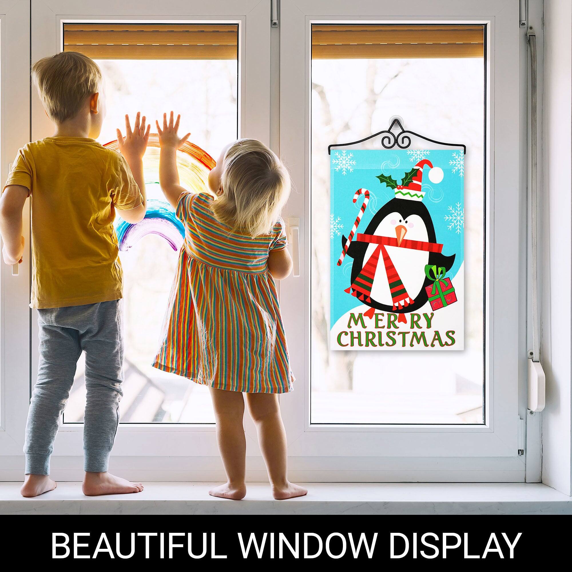 BEAUTIFUL WINDOW DISPLAY