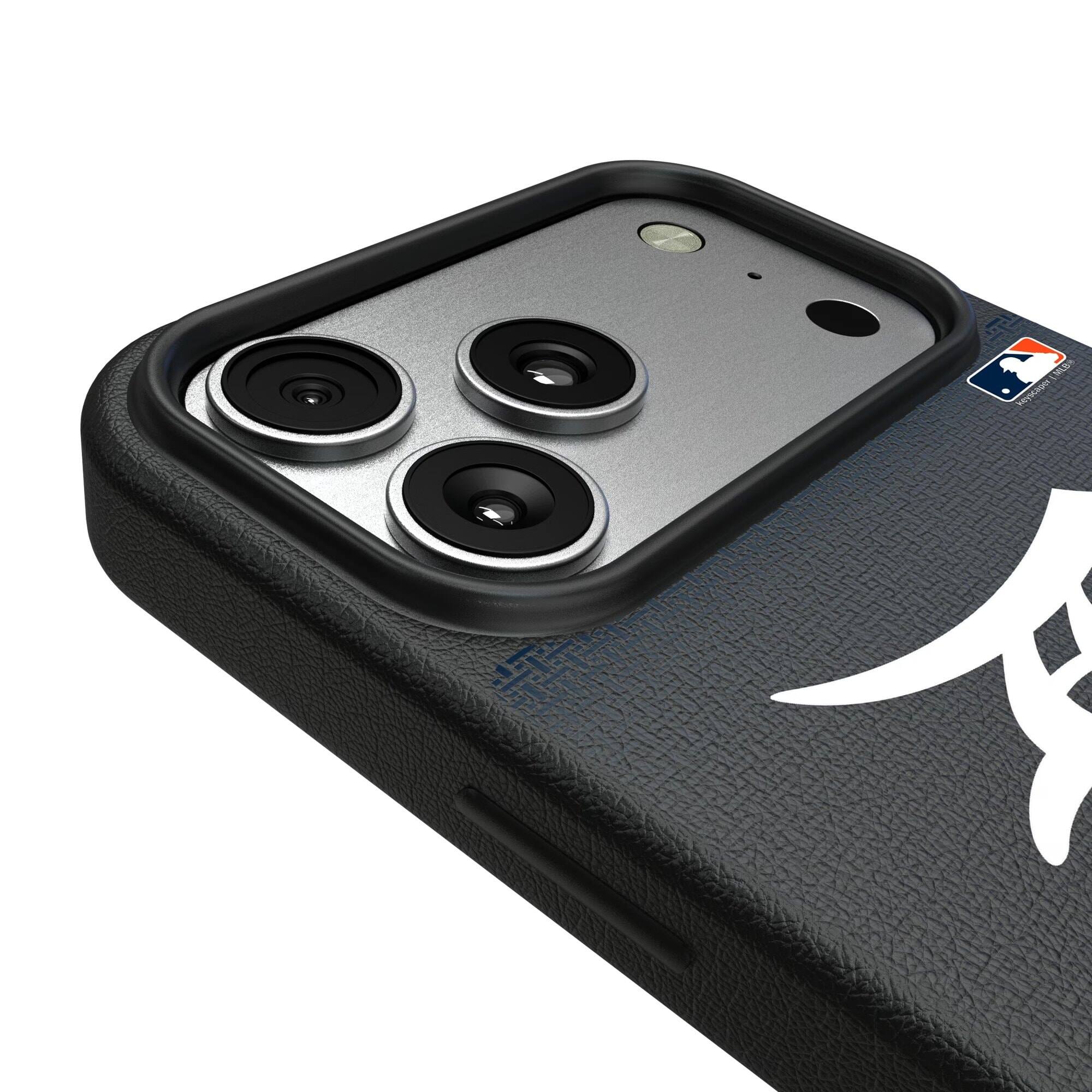 Alt View 2. Keyscaper - Detroit Tigers Linen Logo iPhone Magnetic Bump Case - 15 - Black.