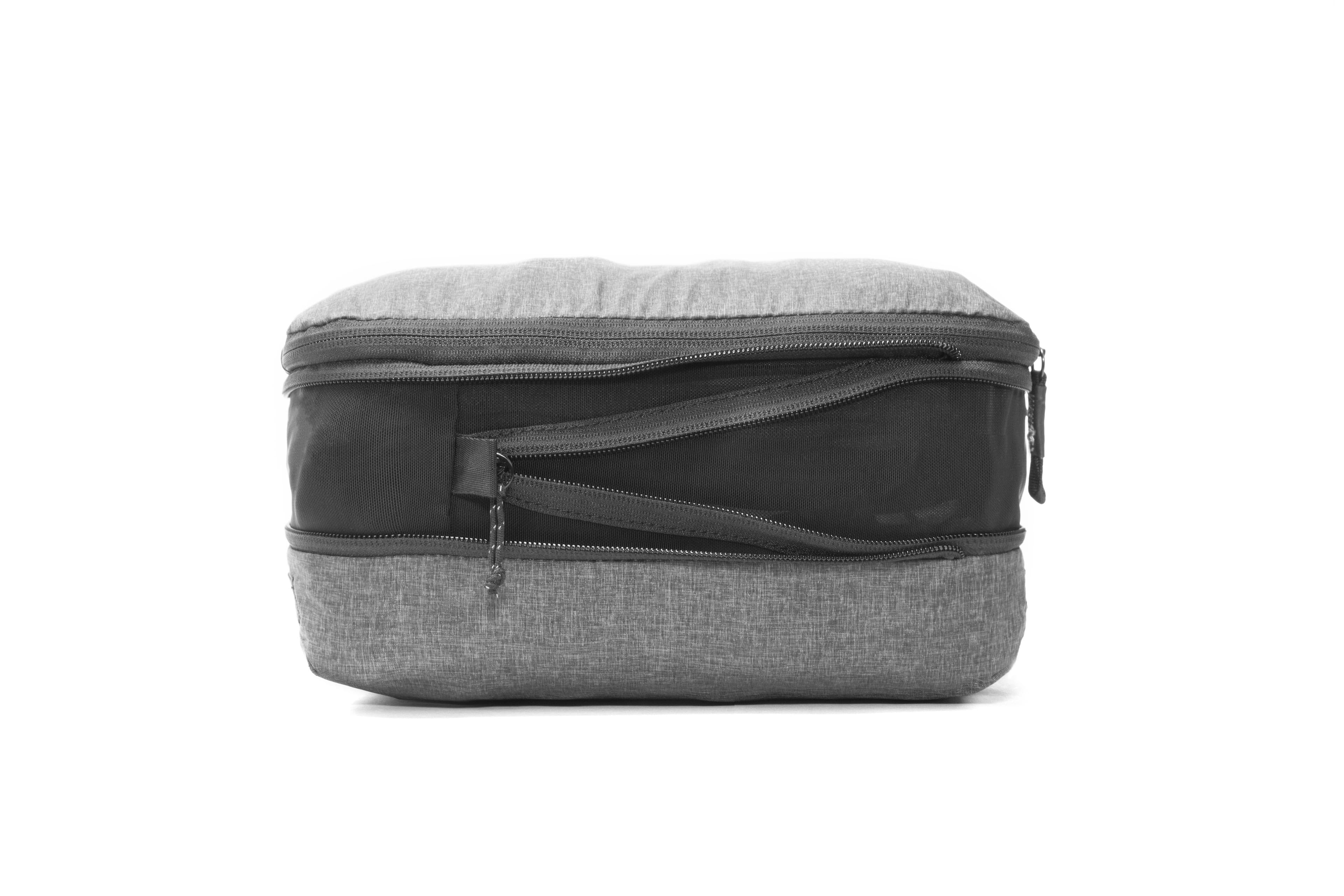 Alt View 12. Peak Design - Packing Cube Medium - Charcoal.